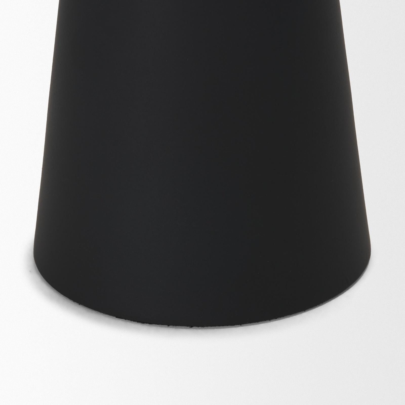 Mercana Odilia Metal Geometric Pillar Candle Holder