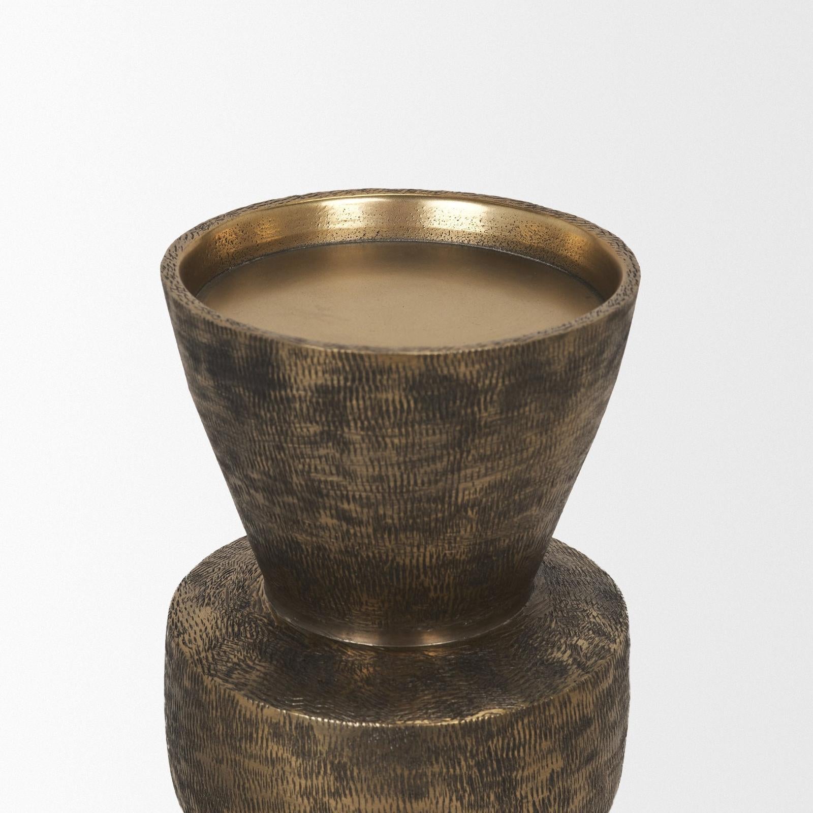 Mercana Odilia Metal Geometric Pillar Candle Holder