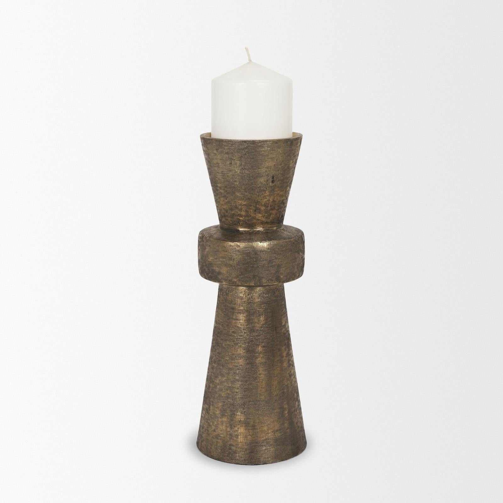 Mercana Odilia Metal Geometric Pillar Candle Holder