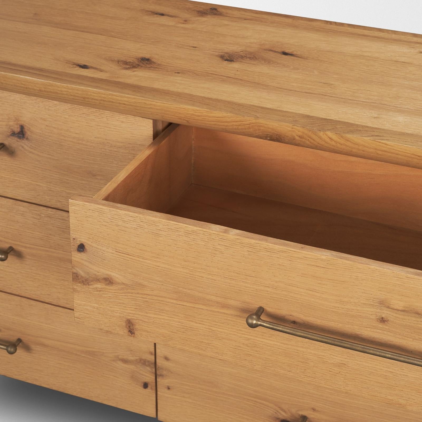 Mercana Belford 6-Drawer Dresser
