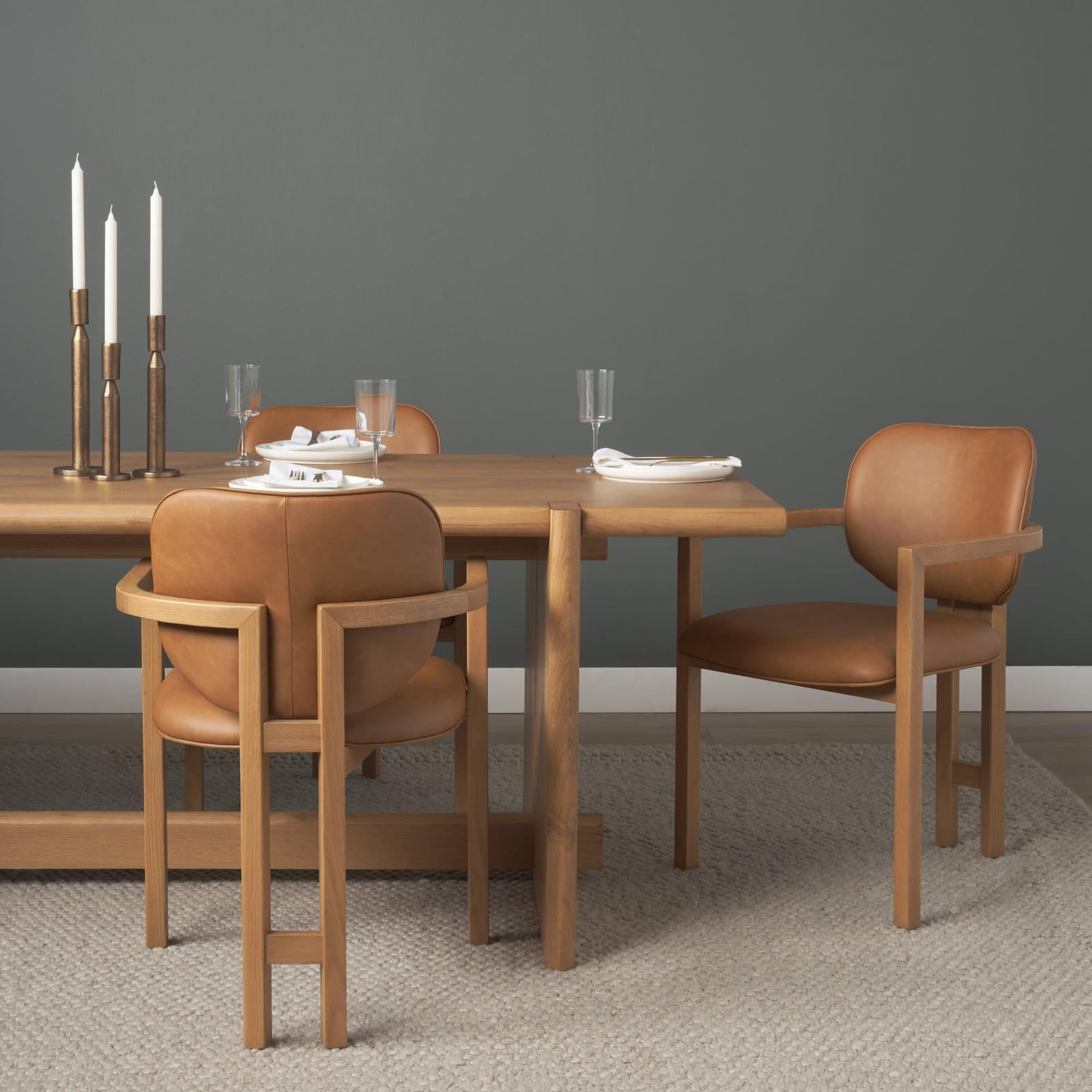 Mercana Carlisle Curved Back Tripod Frame Dining Armchair