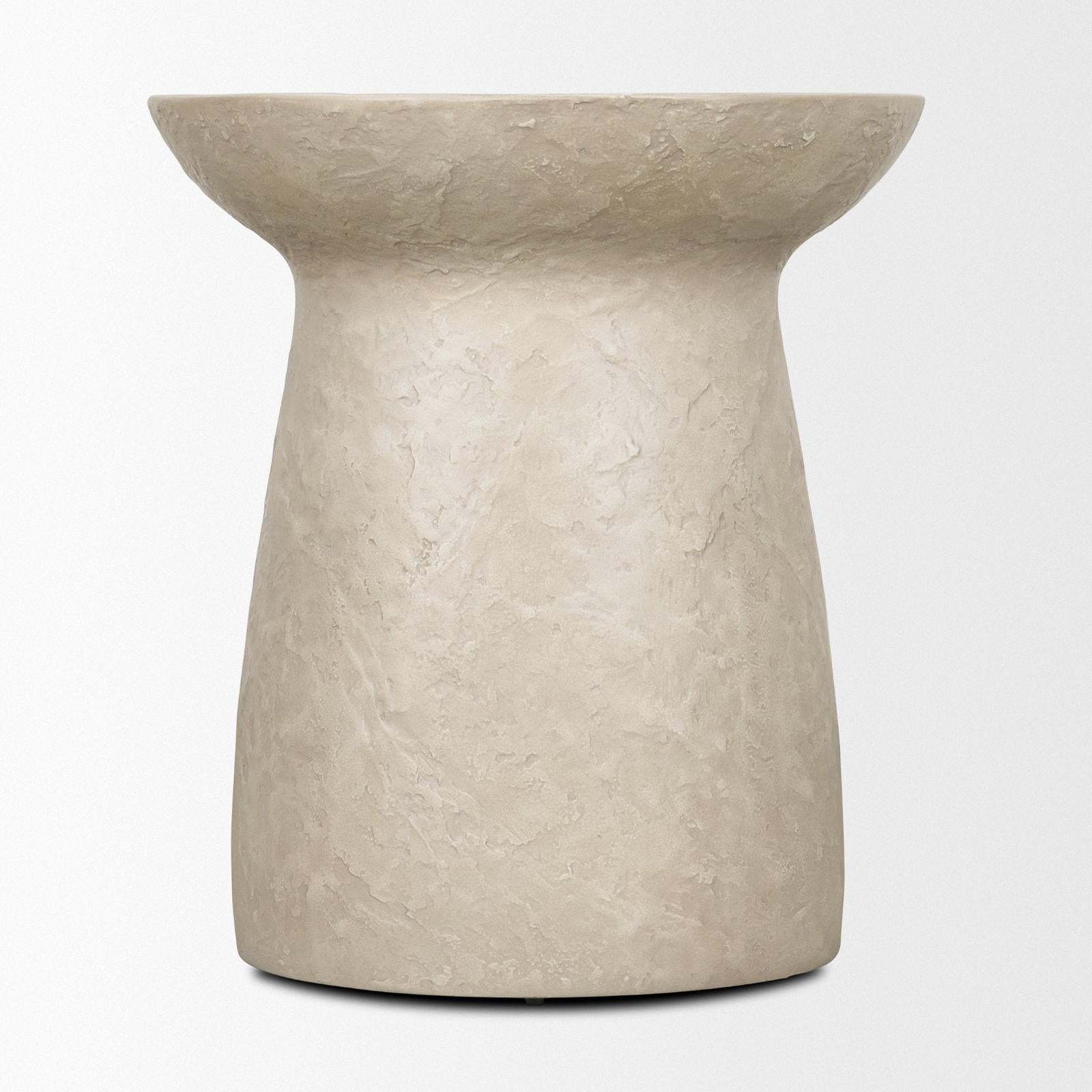 Mercana Mesa Round Stone Finish Pillar Accent Table
