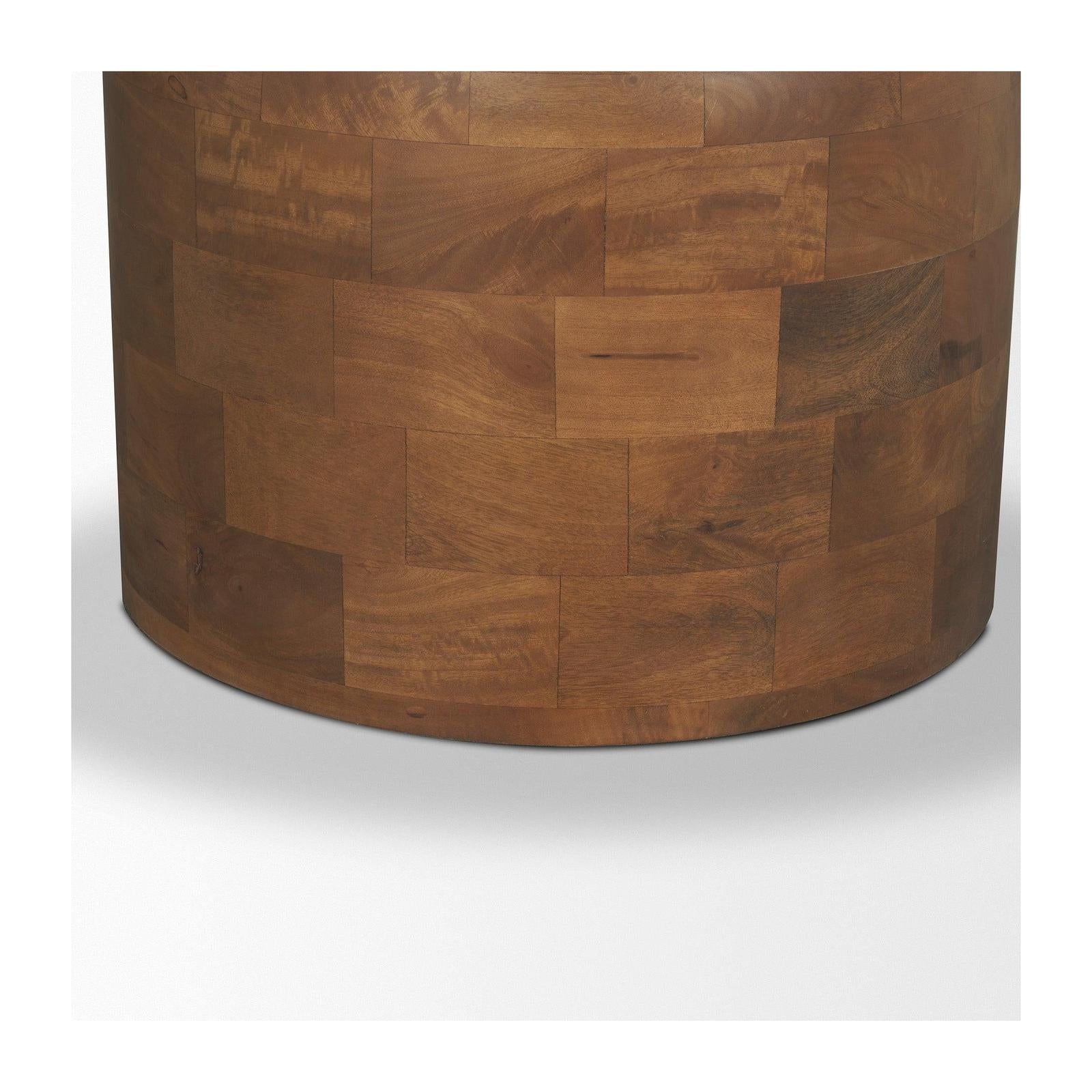 Mercana Atlas Pedestal Base Round Dining Table