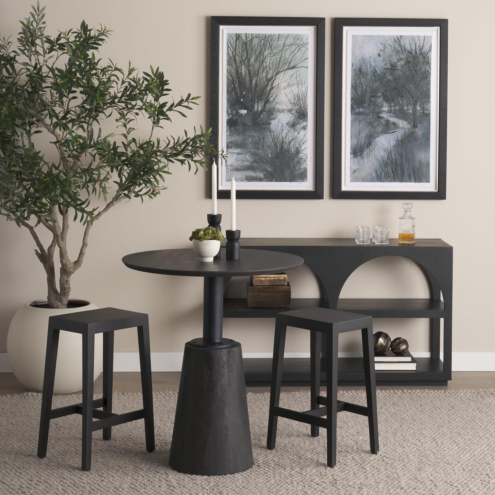 Mercana Maxwell Round Accent Pedestal Bistro Table