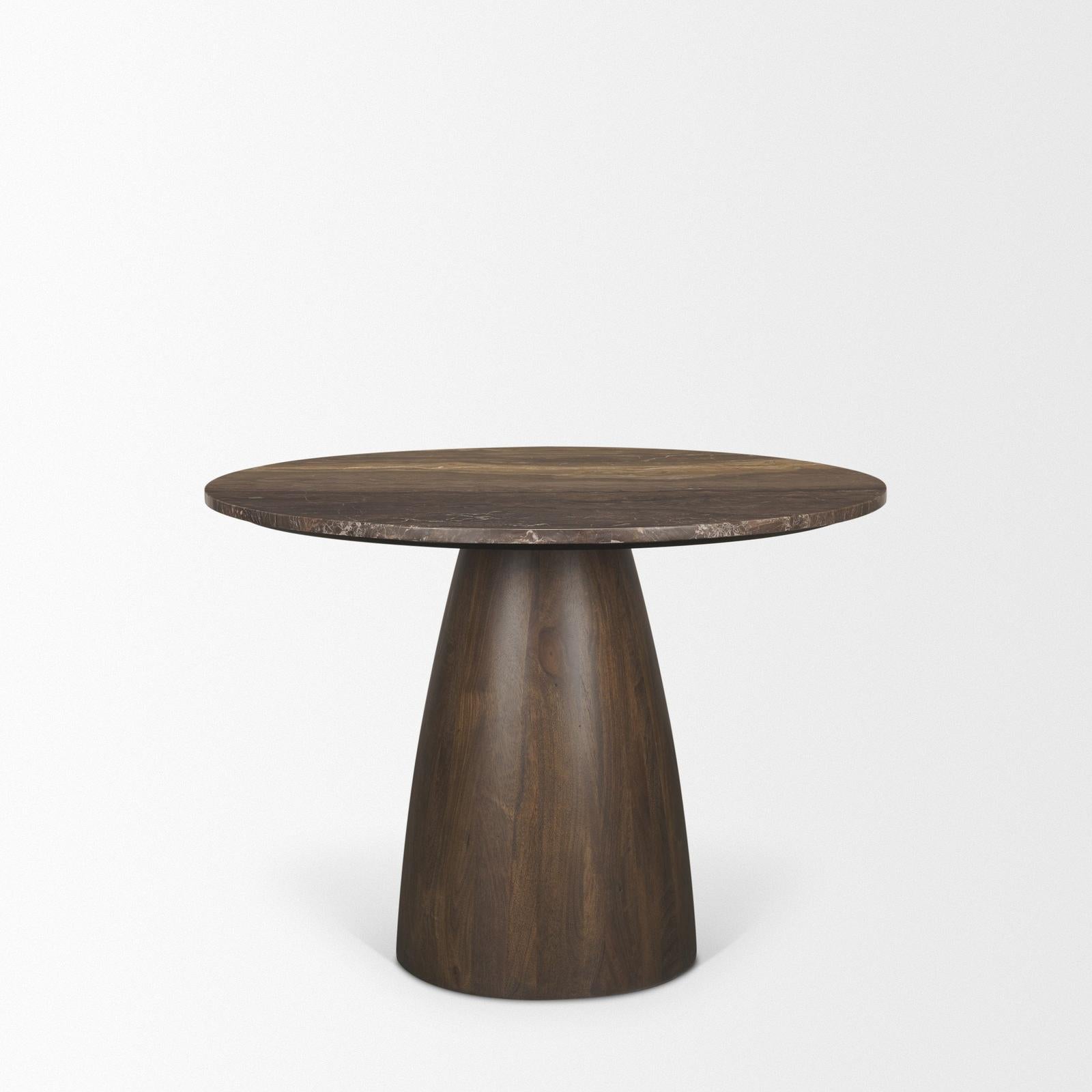 Mercana Allyson Round Pedestal Dining Table