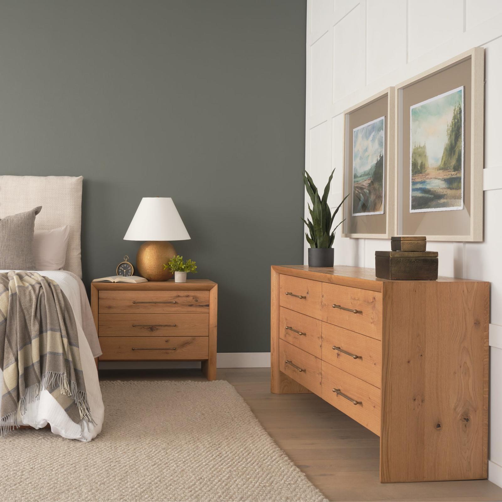 Mercana Belford 6-Drawer Dresser