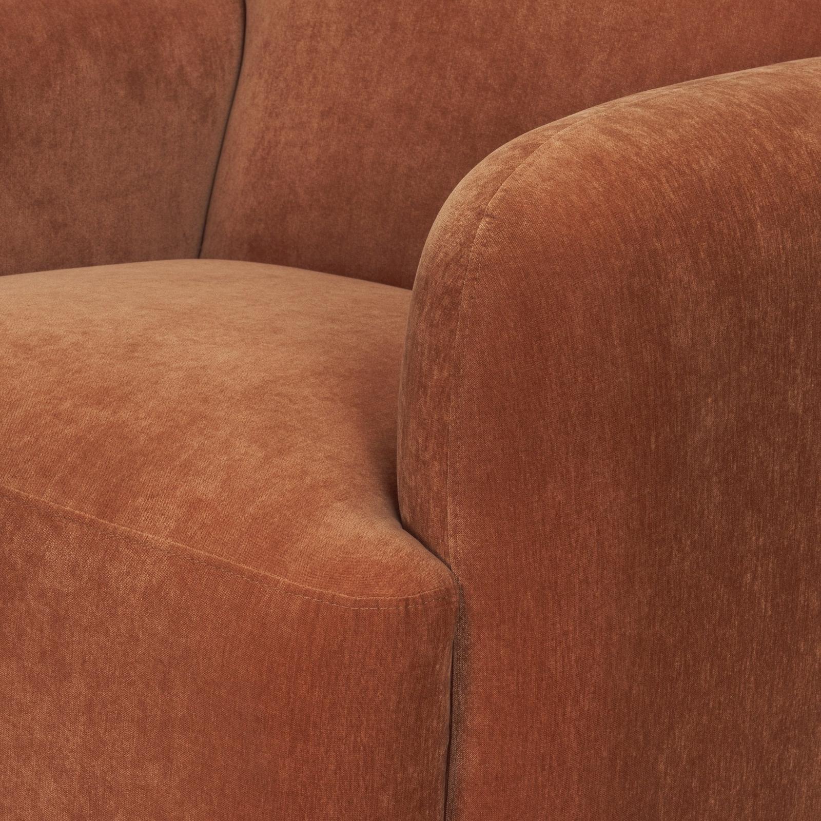 Mercana Saga Upholstered Chair