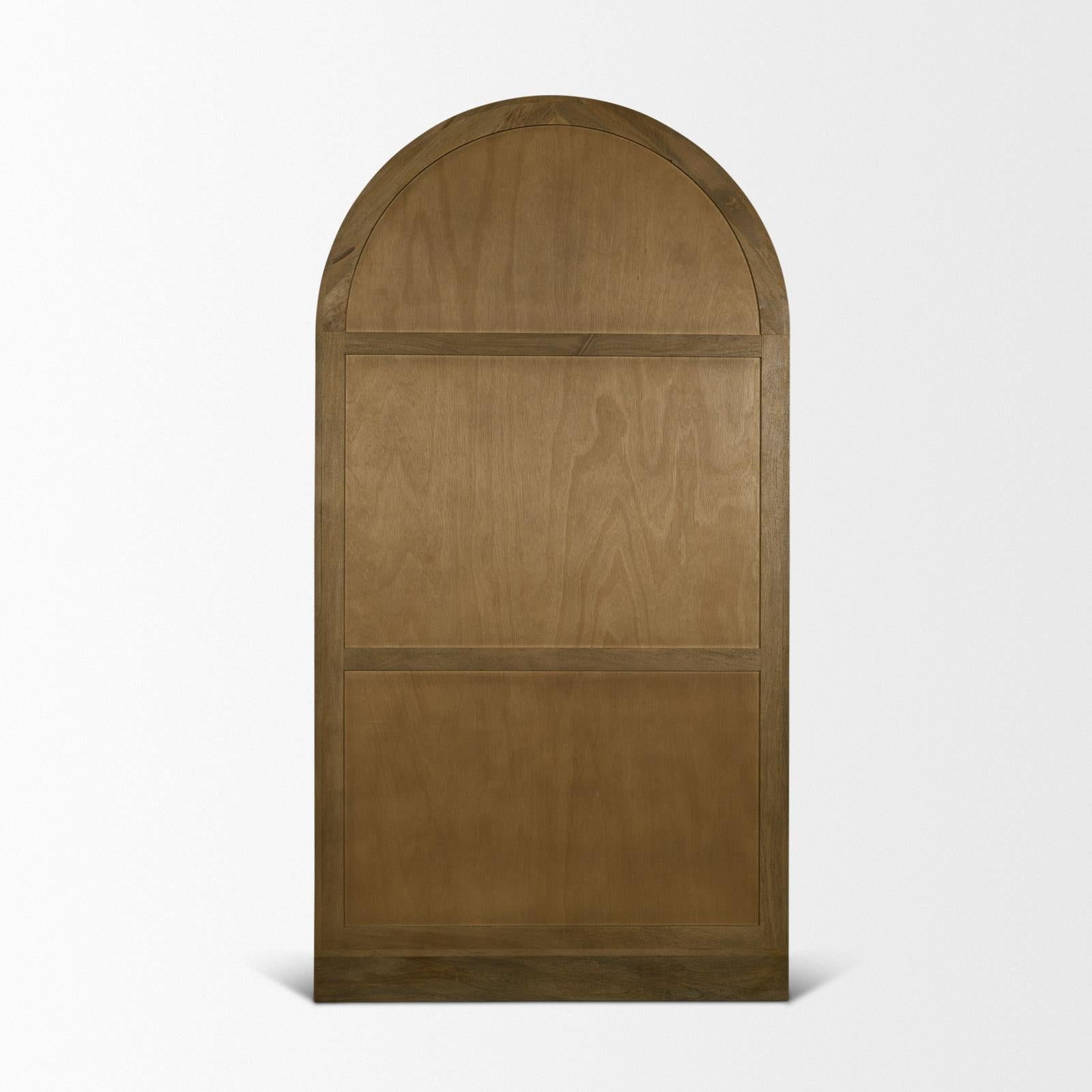 Mercana Suri Wood w/Glass Doors Arched Curio Cabinet