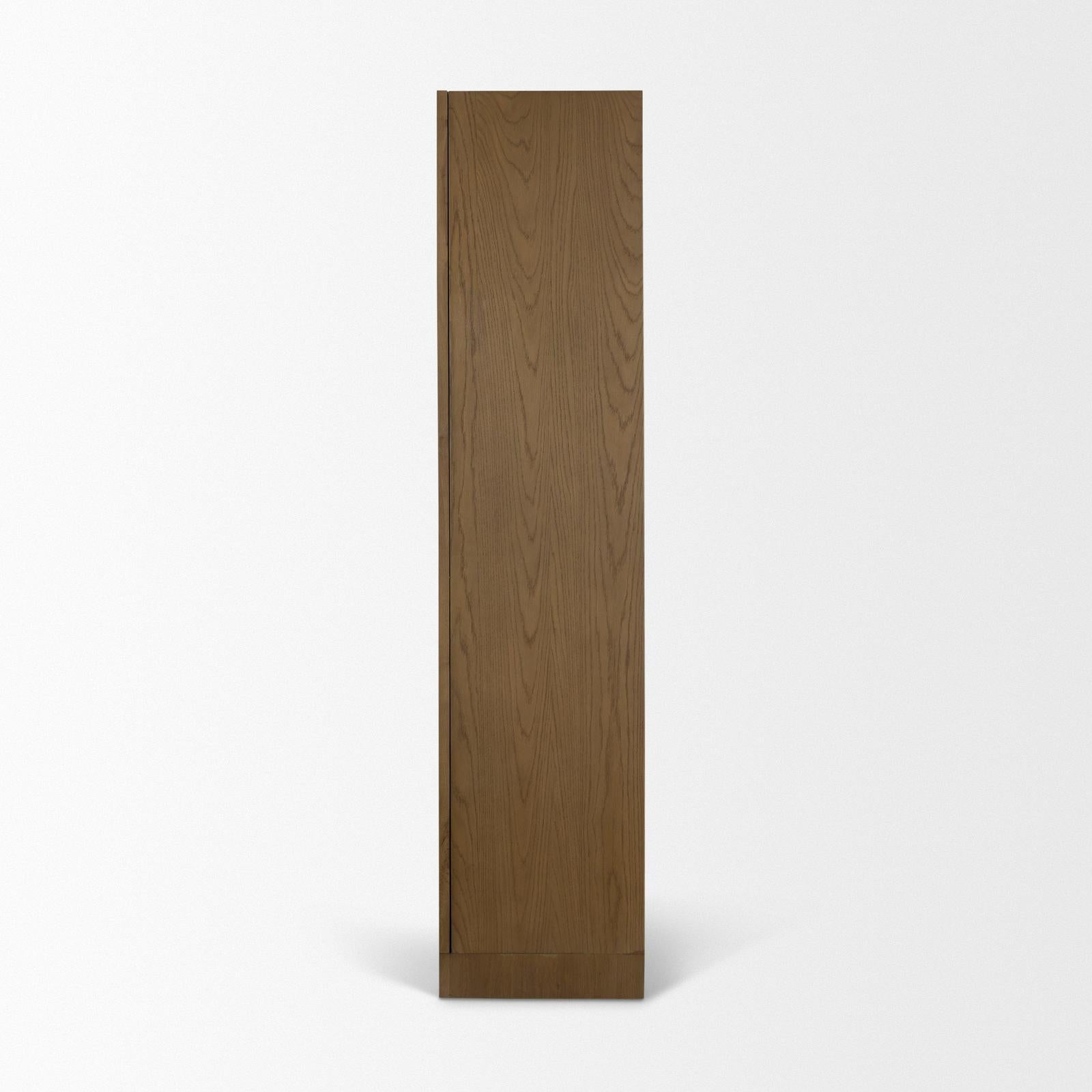 Mercana Henry Oak Wood w/ Glass Doors Curio Cabinet