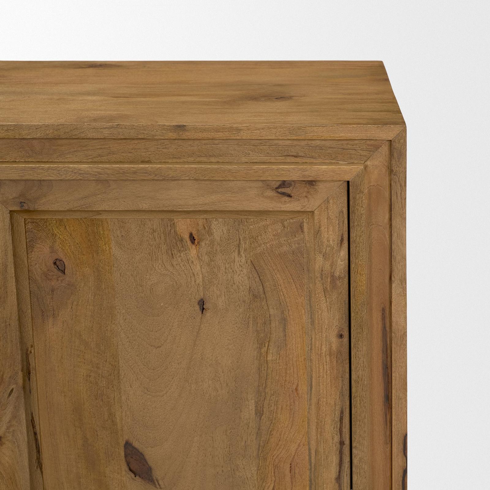 Mercana Notts 4-Door Closed Sideboard