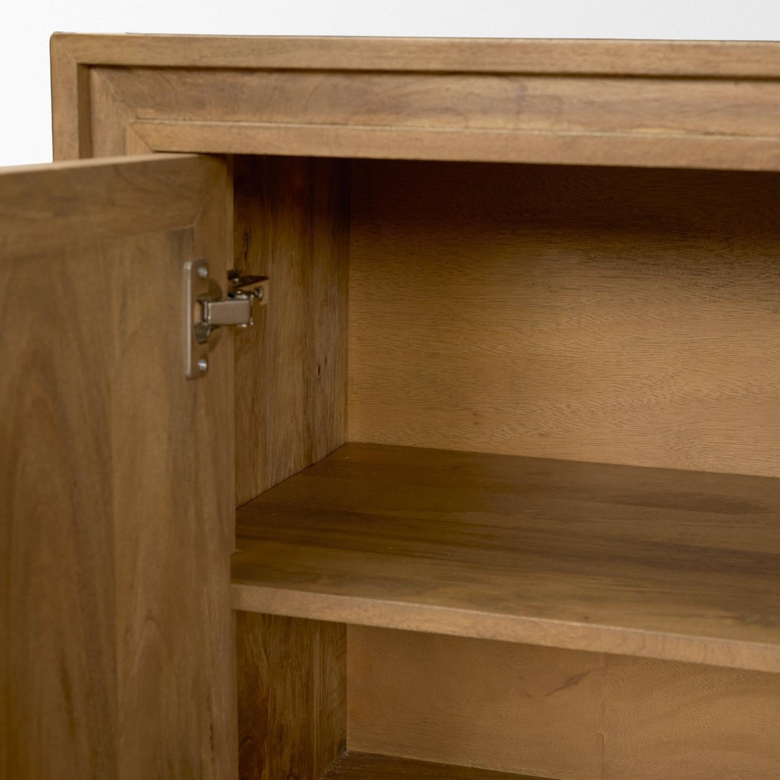 Mercana Notts 4-Door Closed Sideboard