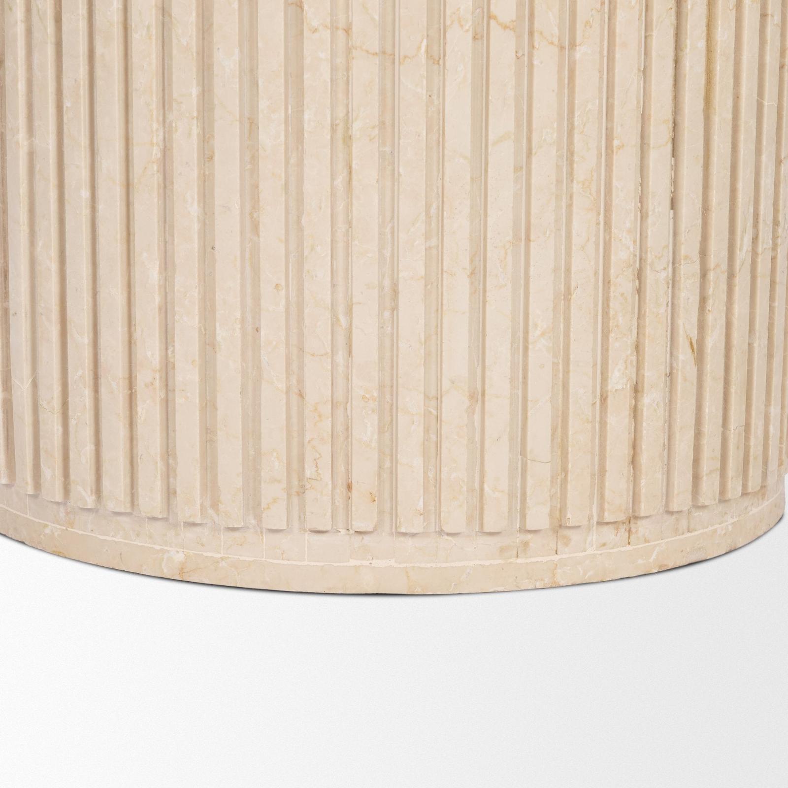 Mercana Sorrano Round 6-Seater Pedestal Dining Table