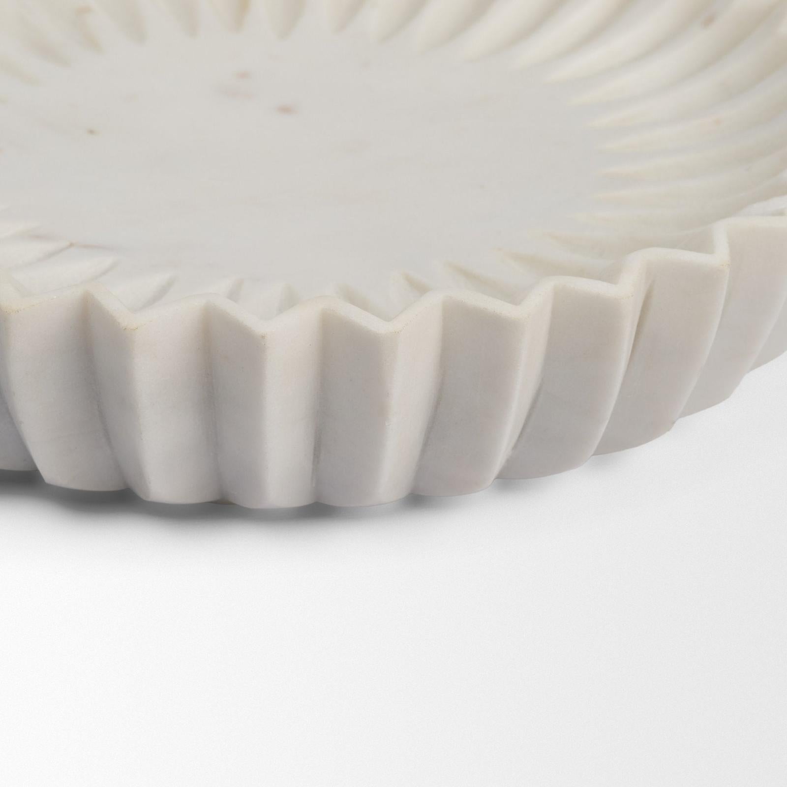 Mercana Fiora Marble Scalloped Decorative Bowl