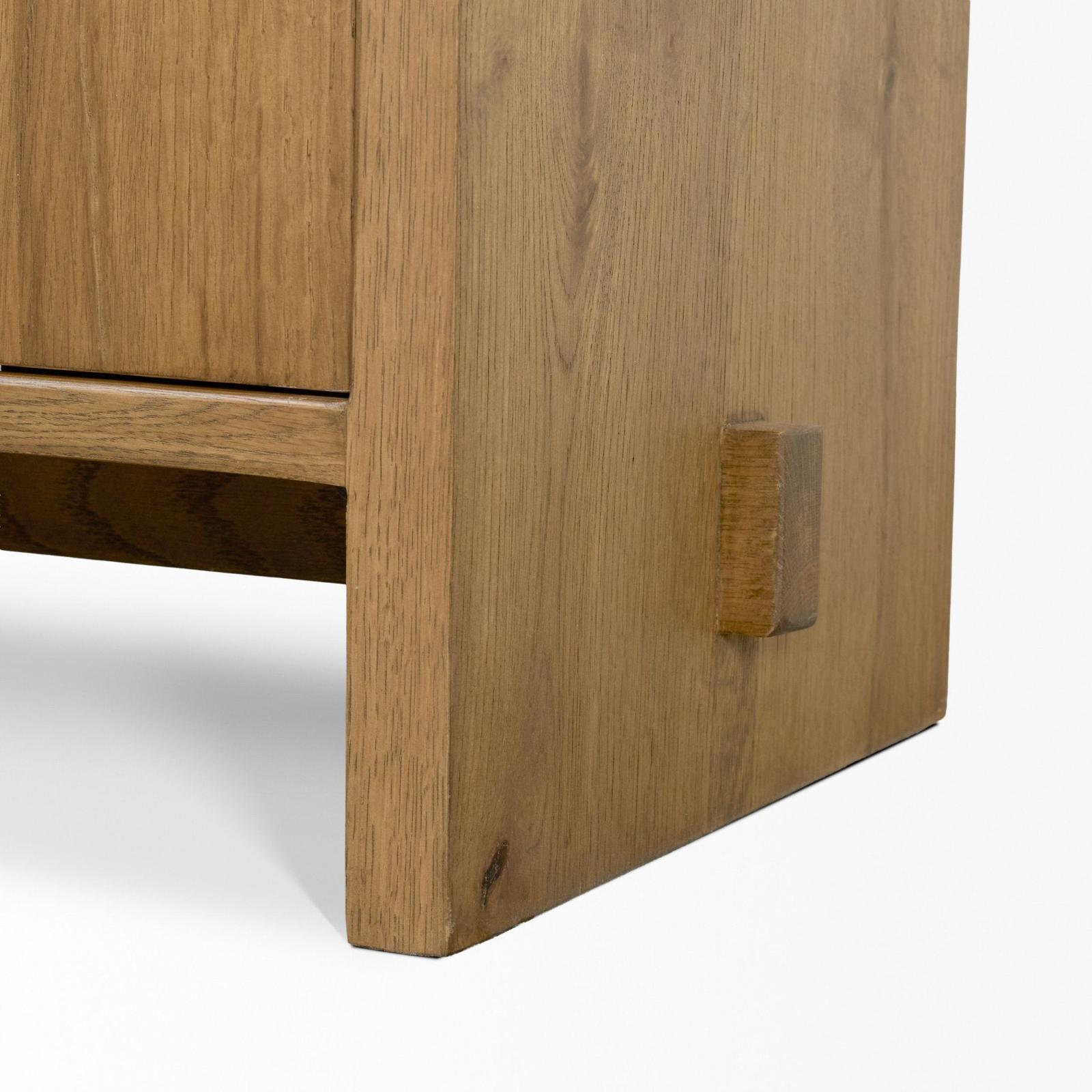 Mercana Alcott  4 Door Closed Sideboard