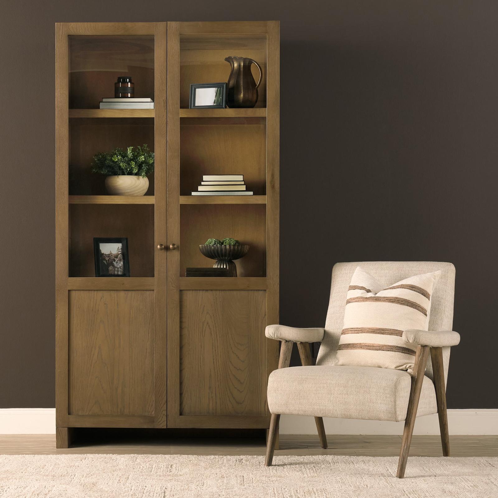 Mercana Henry Oak Wood w/ Glass Doors Curio Cabinet