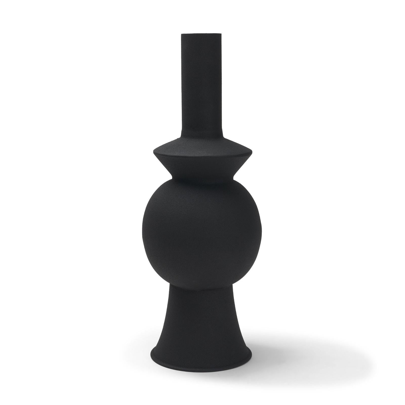 Mercana Veda Black Metal Geometric Vase
