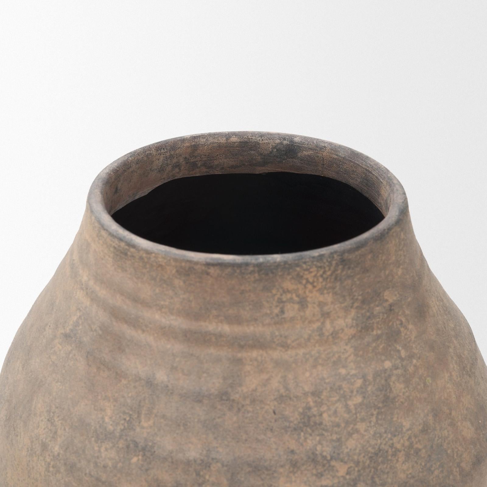 Mercana Cotto Weathered Terracotta Urn Vase