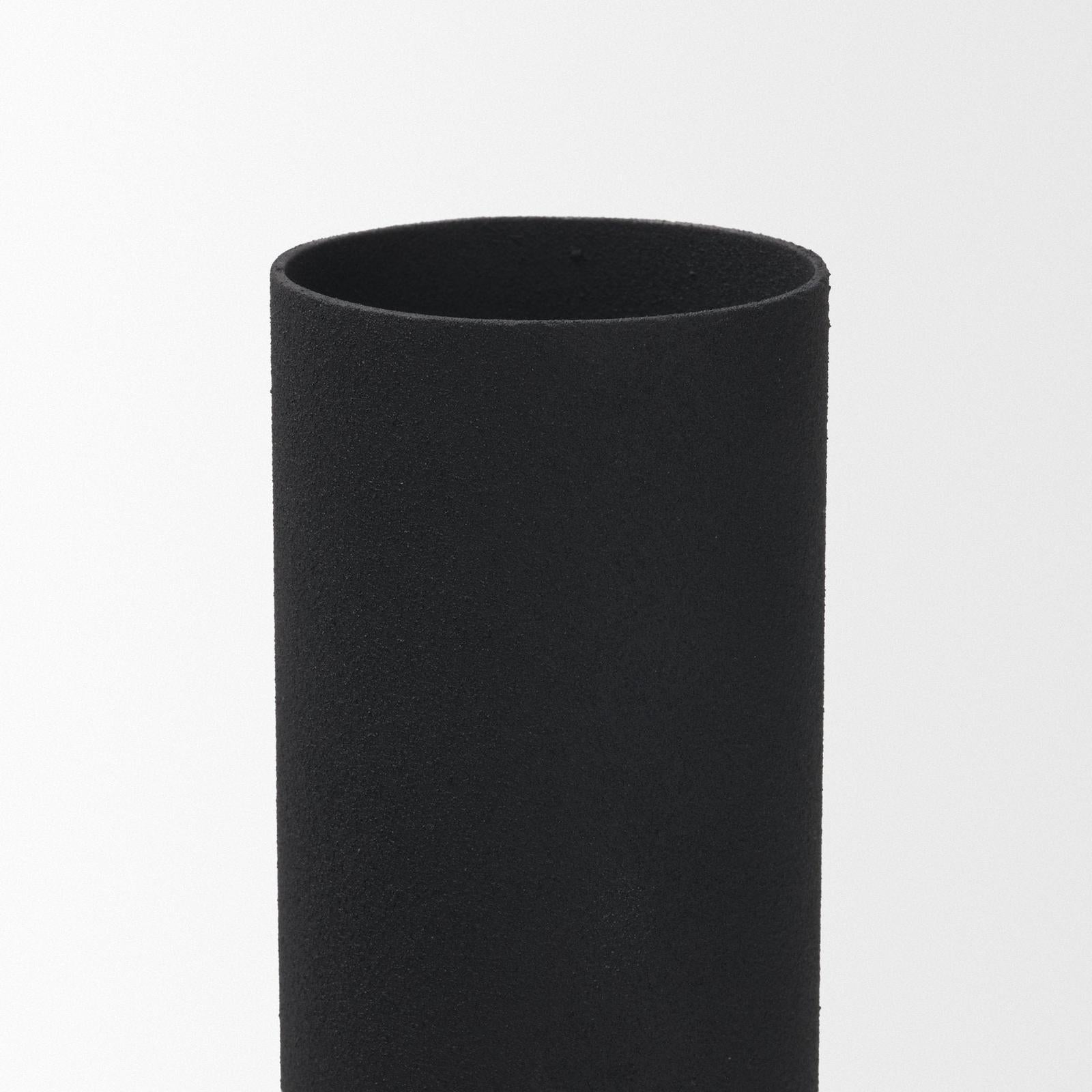 Mercana Veda Black Metal Geometric Vase