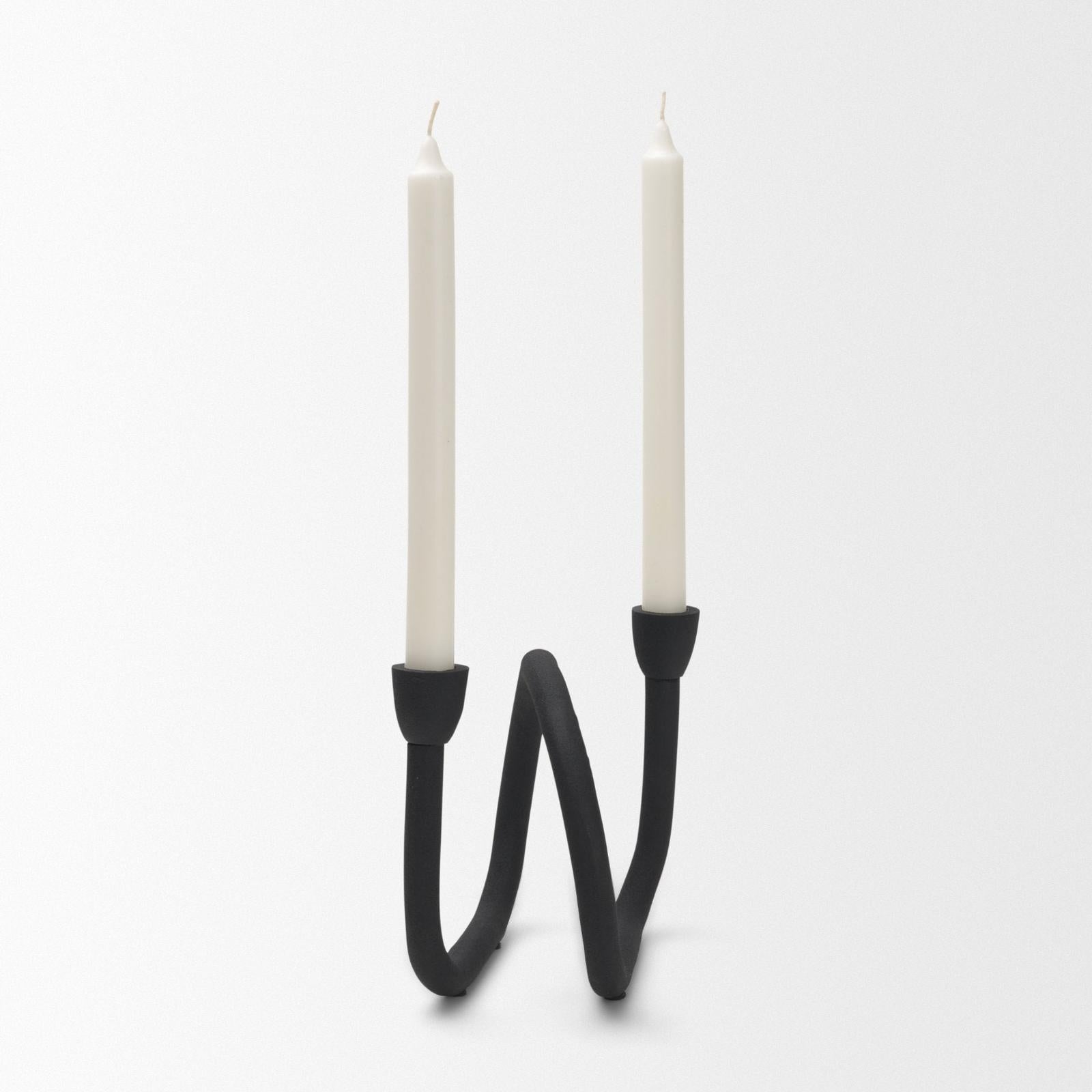 Mercana Serpens Black Metal Candle Holder