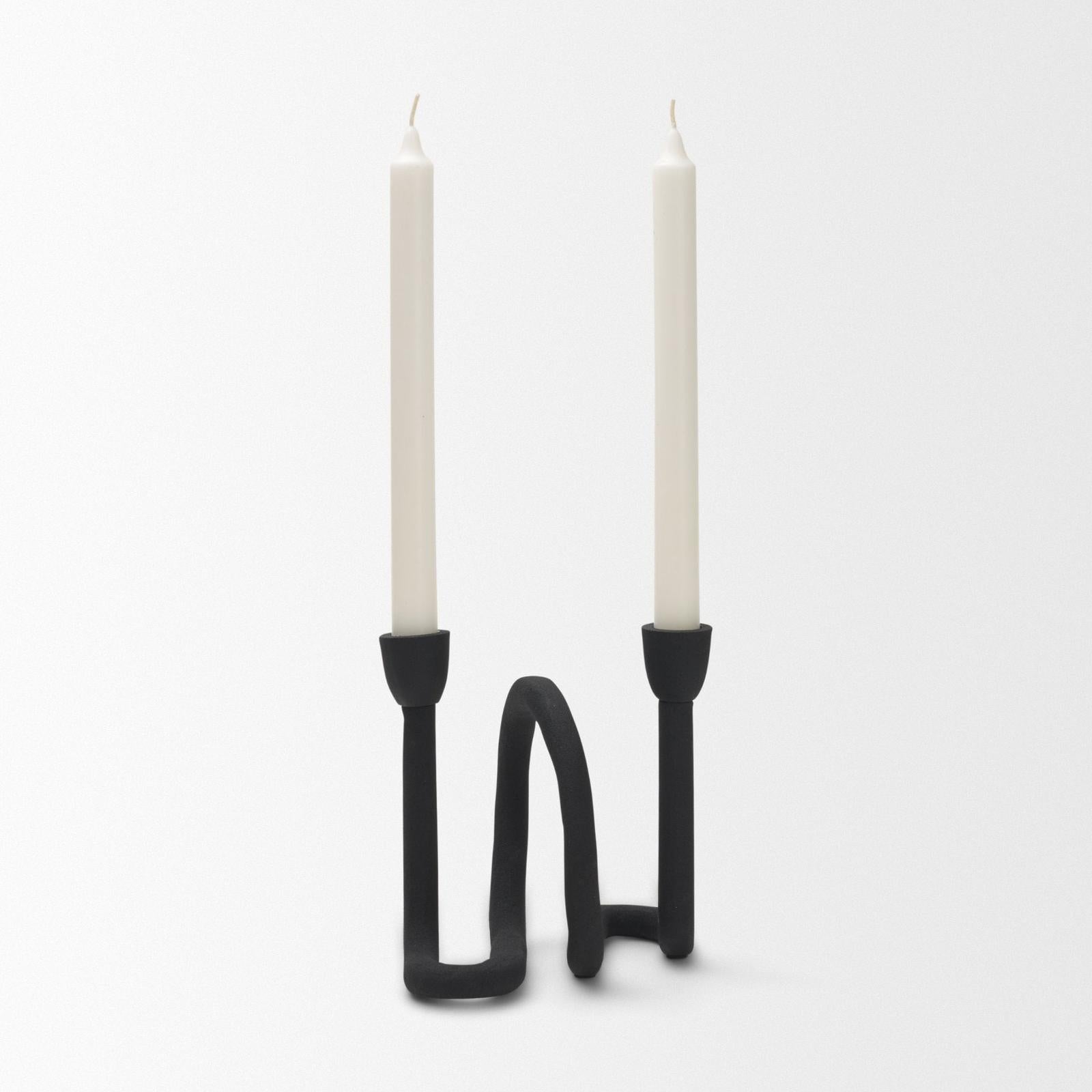 Mercana Serpens Black Metal Candle Holder