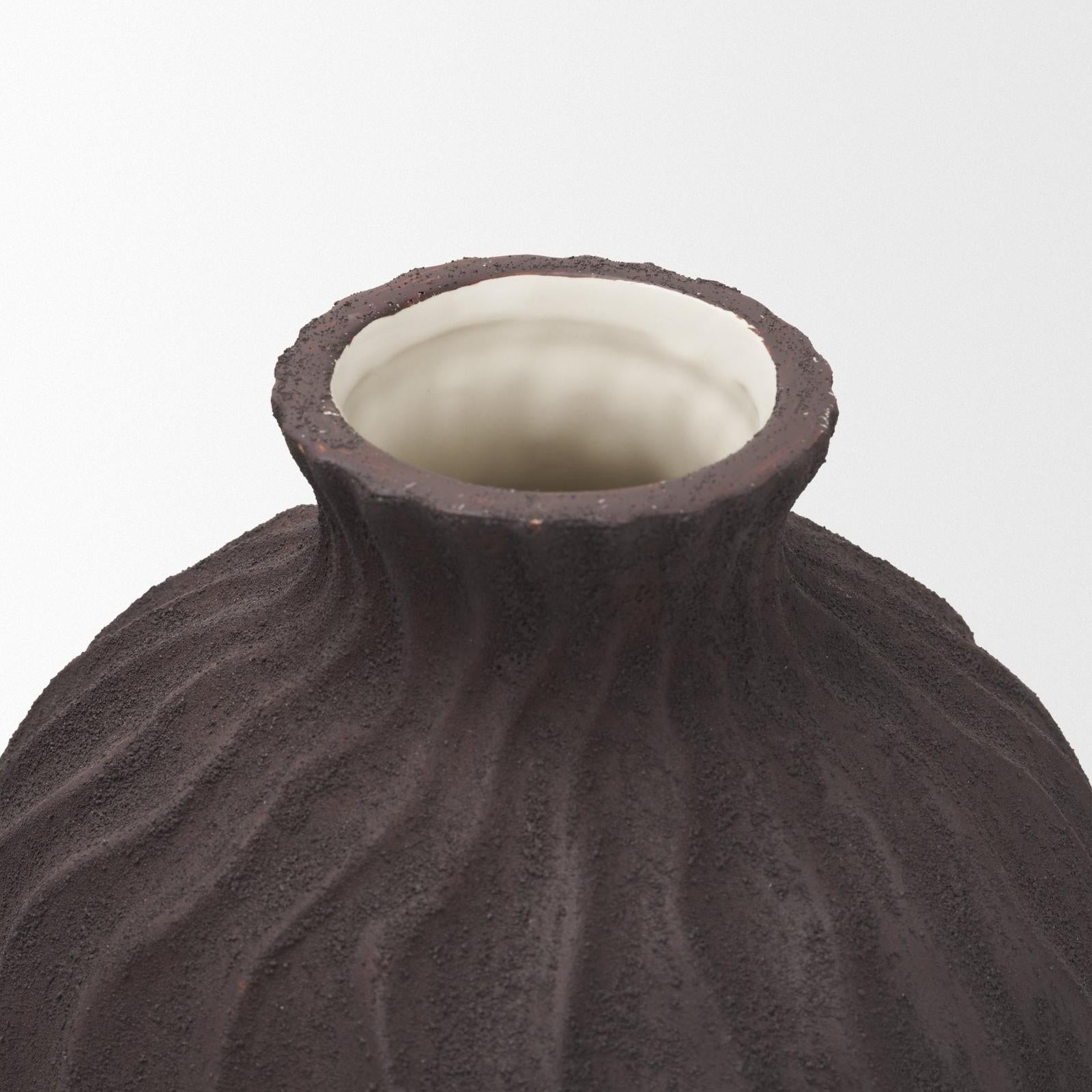 Mercana Tidal Ceramic Rippled Decorative Vase