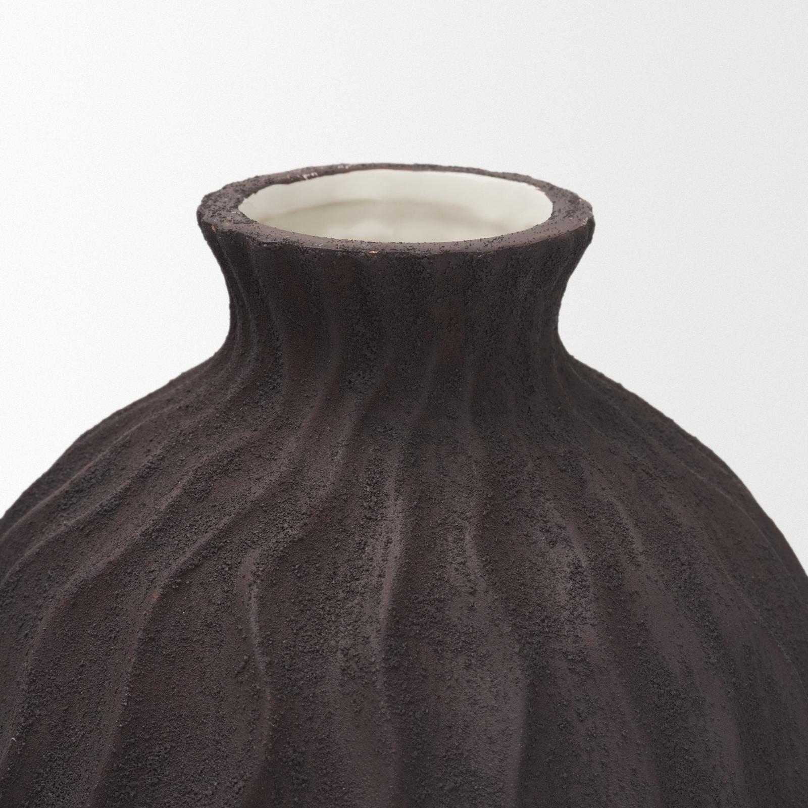 Mercana Tidal Ceramic Rippled Decorative Vase