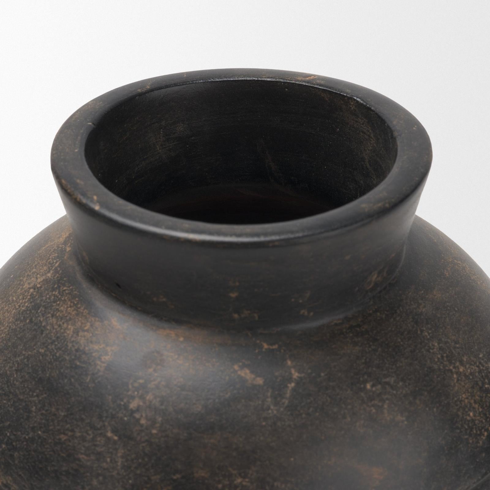 Mercana Douro Earthy Brown Dotted Vase