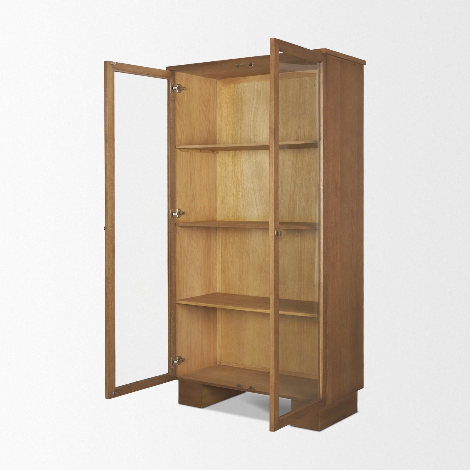 Mercana Winsford Two-Tone Oak Display Cabinet w/ Glass Doors