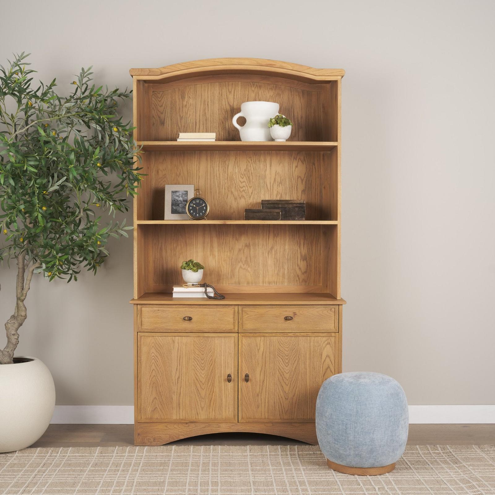 Mercana Siren Ash Wood Round Accent Stool