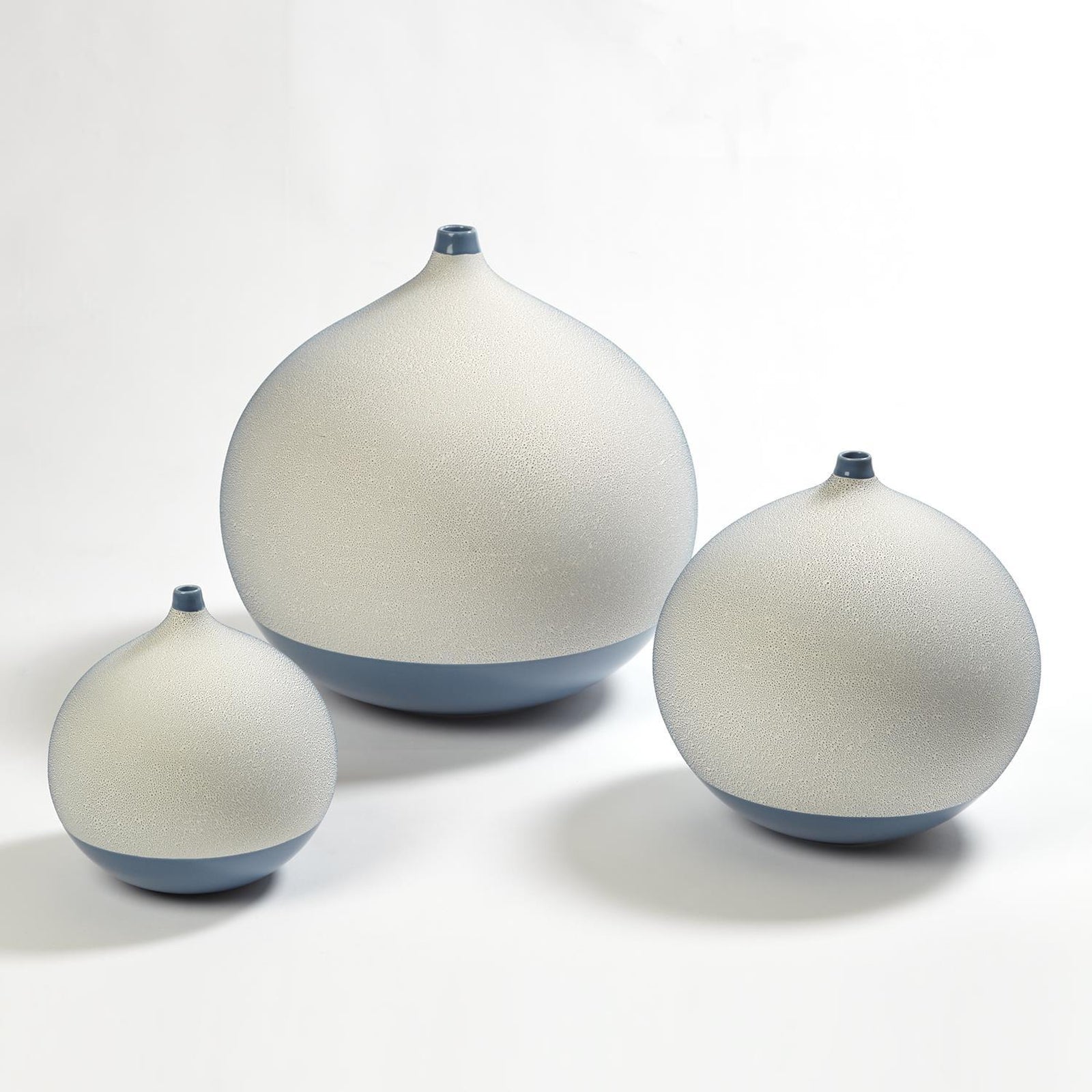 Global Views Pixelated Ball Vase
