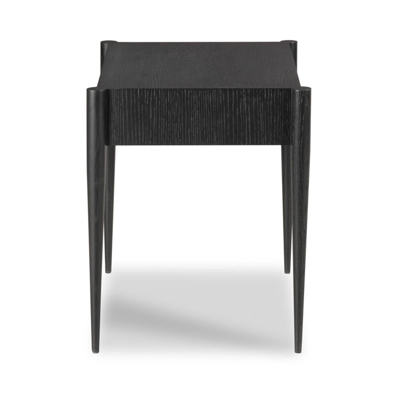Woodbridge Furniture Vinings Lamp Table