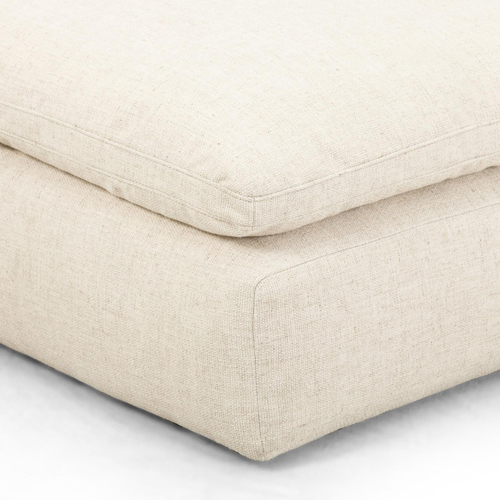 Plume 2 PC Sectional
