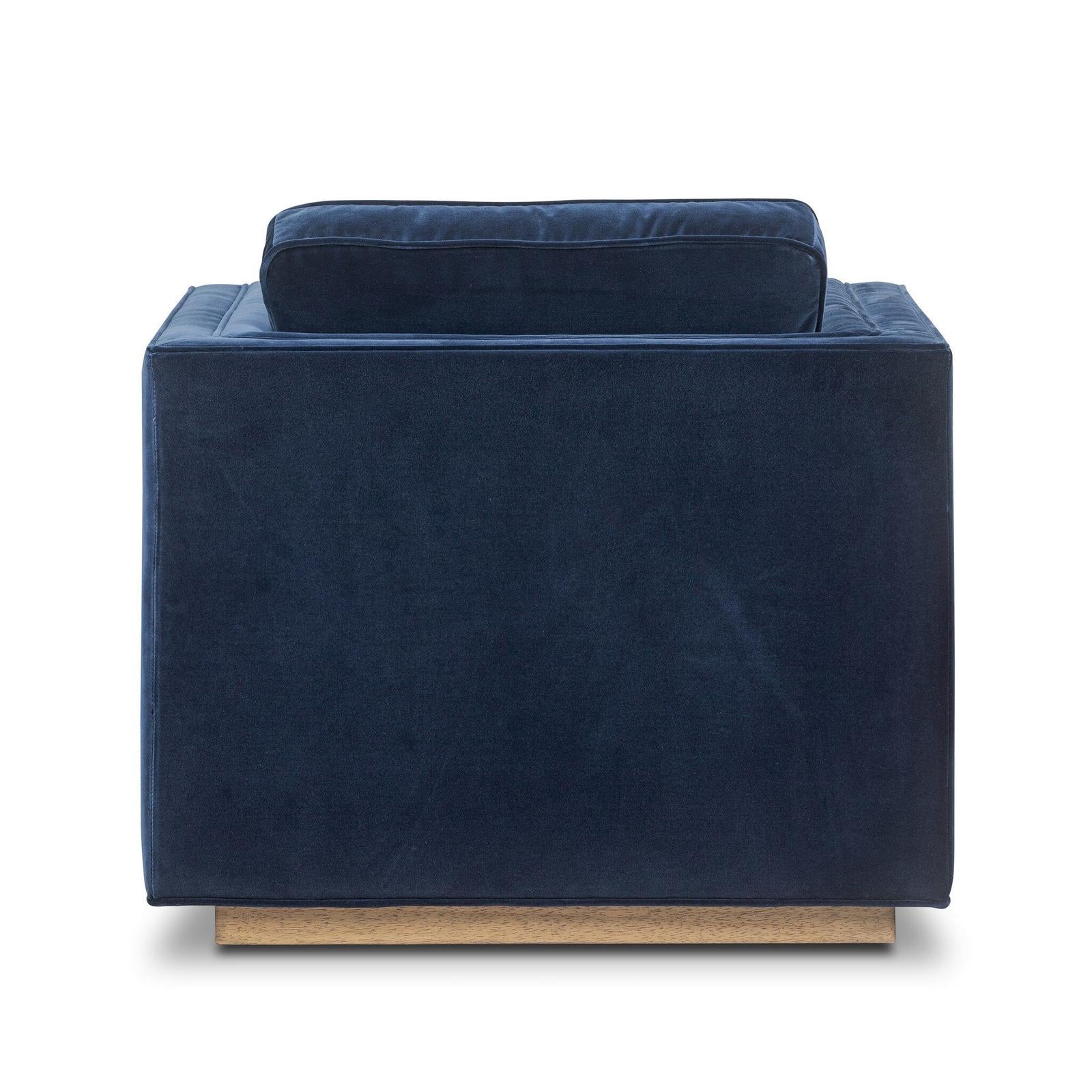 Kiera Swivel Chair