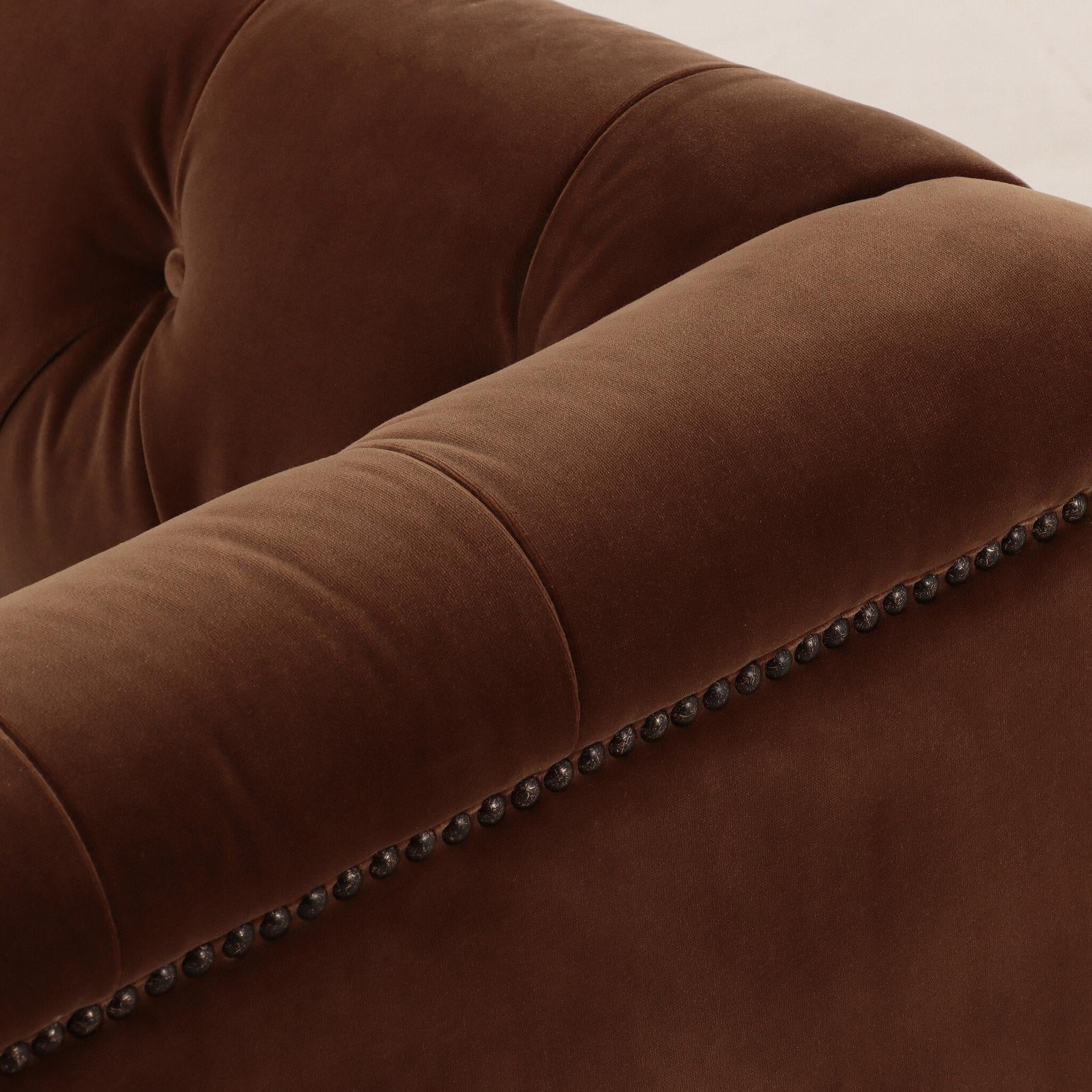 Maxx Swivel Chair