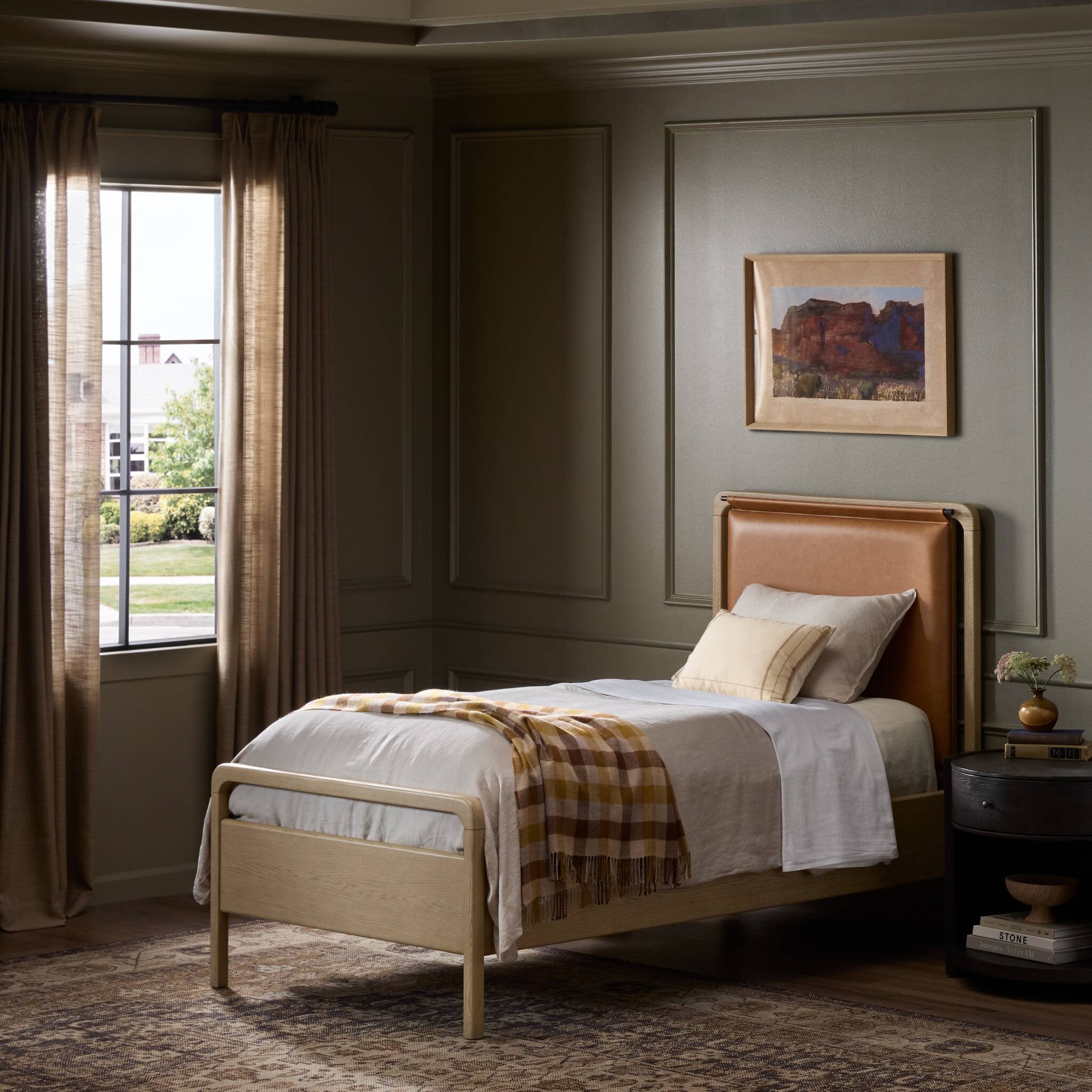 Four Hands Rosedale Bed