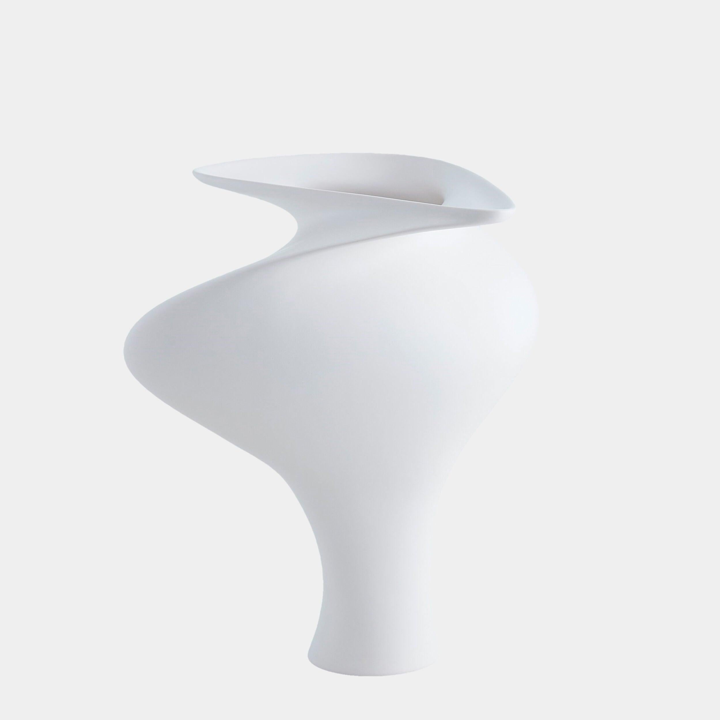 Global Views Tranquility Vase