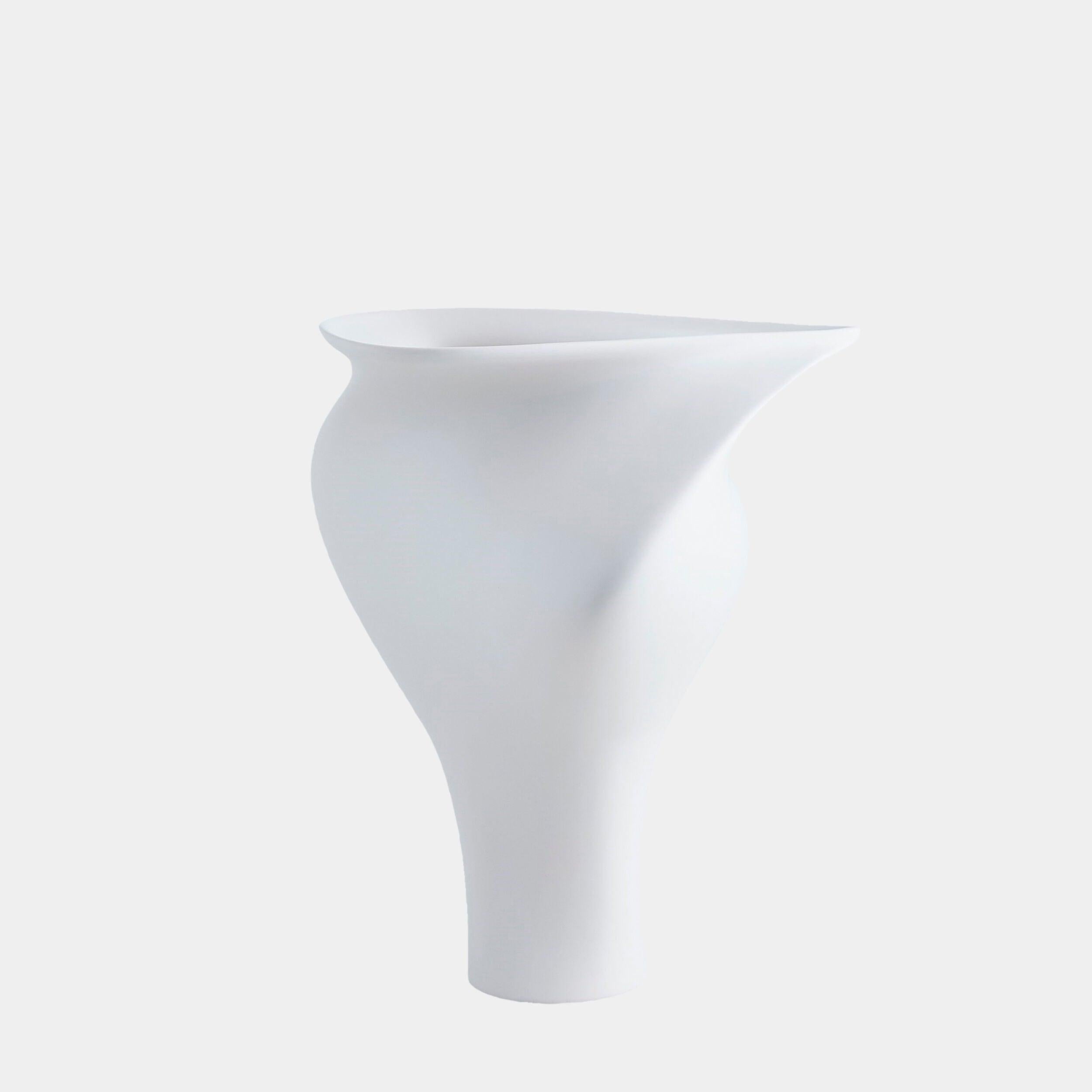 Global Views Tranquility Vase