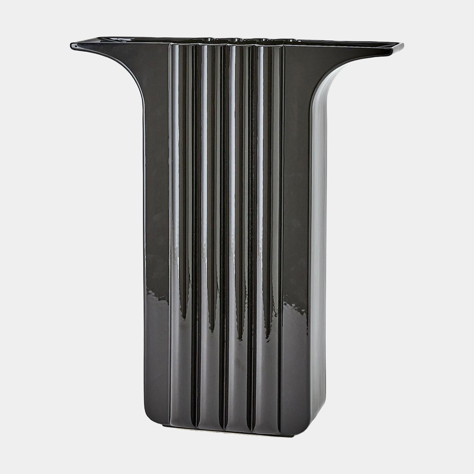Global Views Black Flying Column Vase and Bowl
