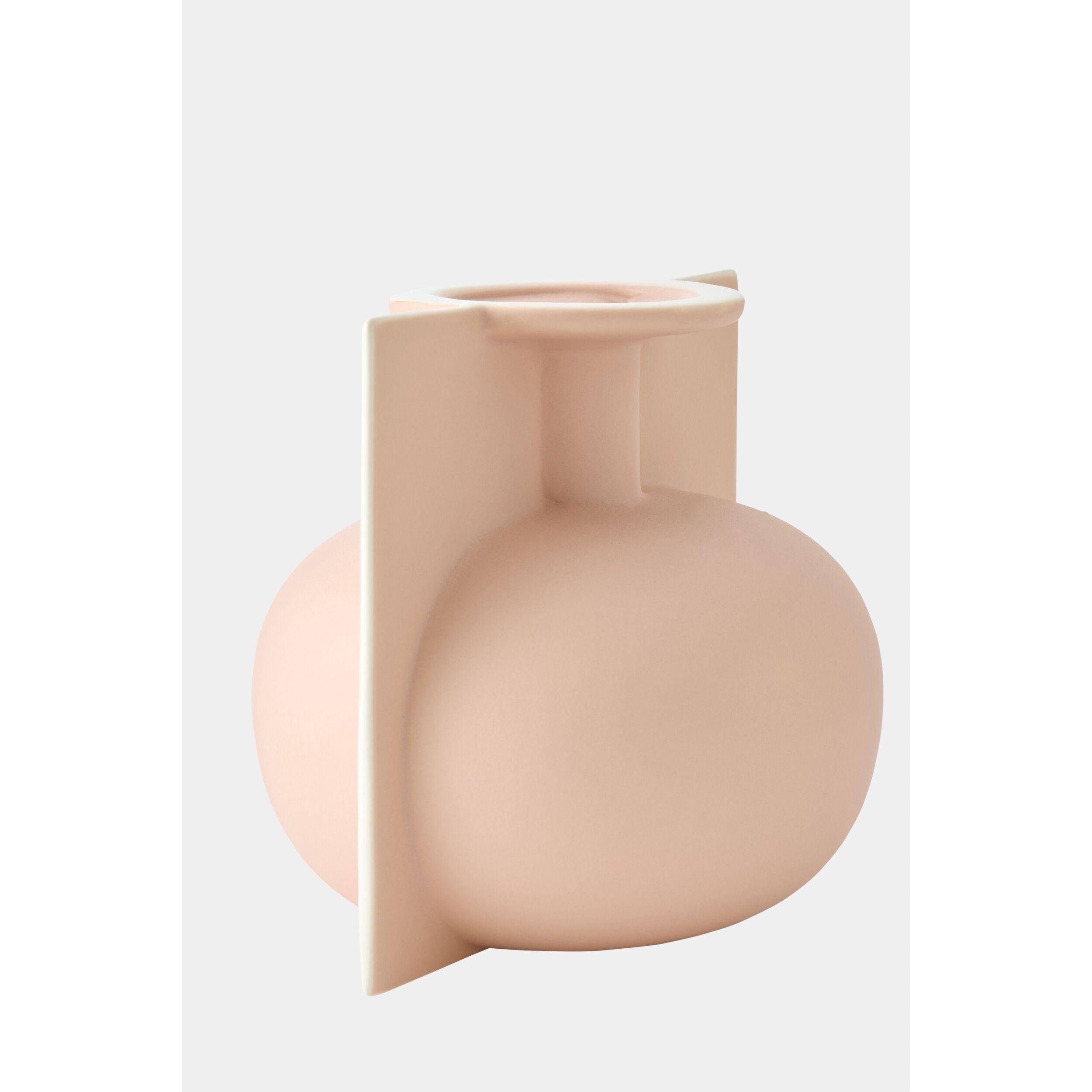 Global Views Brim Vase