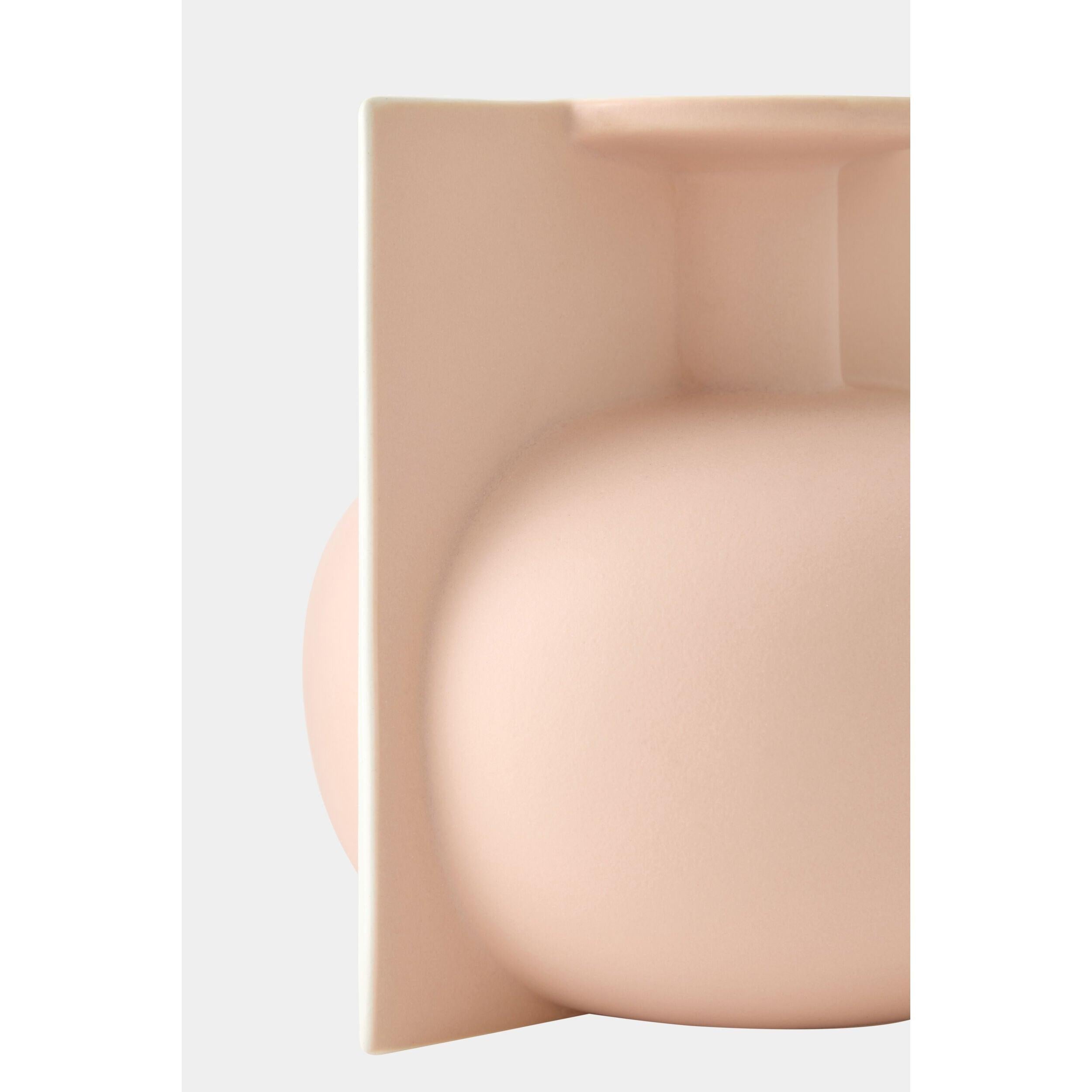 Global Views Brim Vase