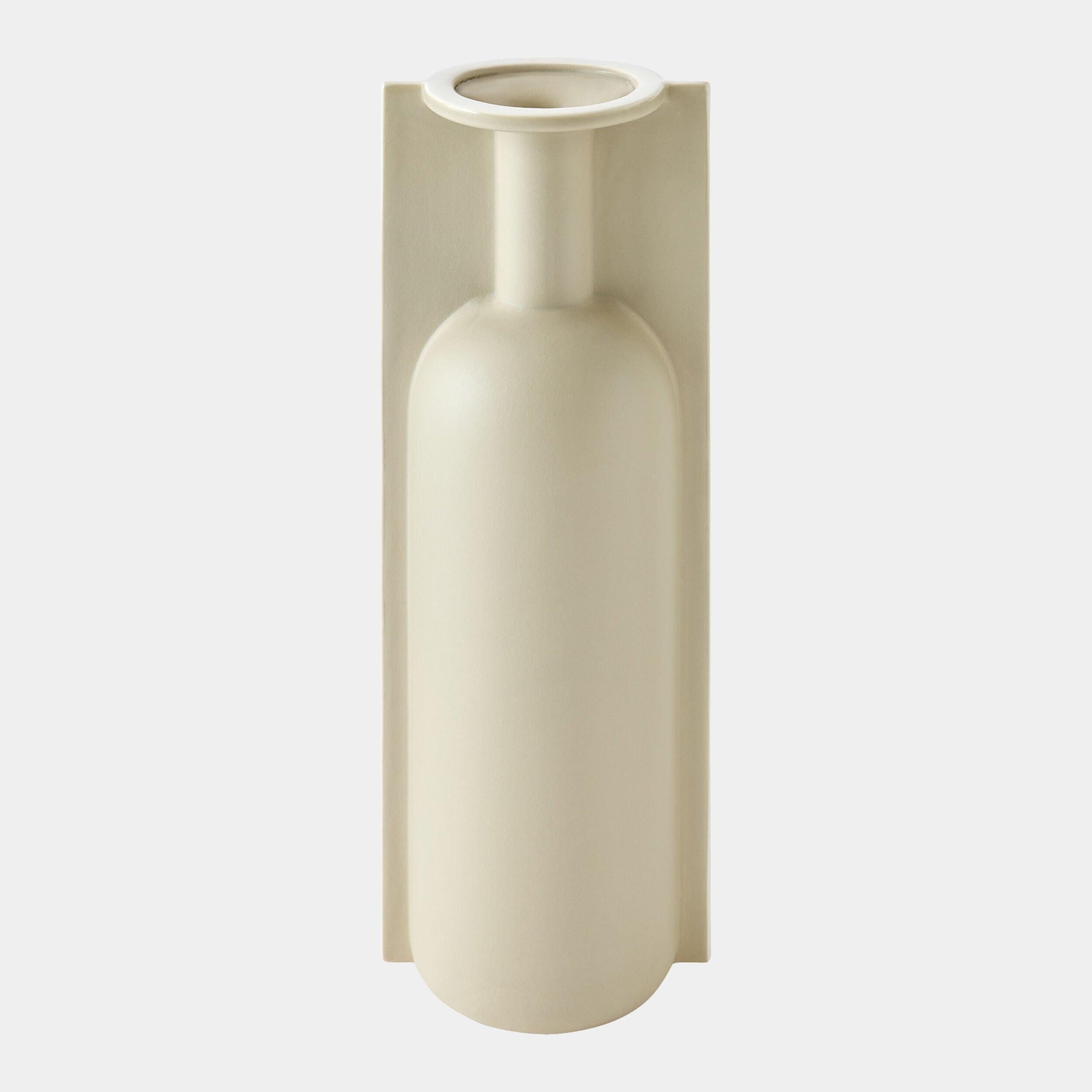 Global Views Brim Vase