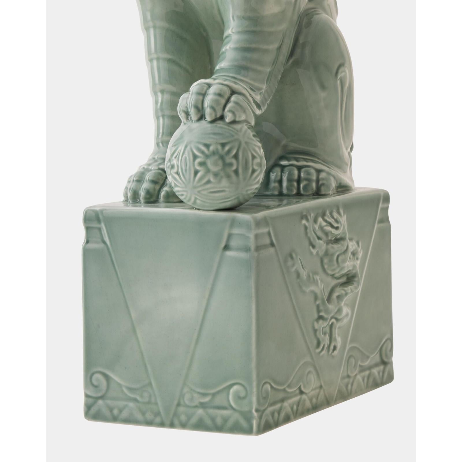Global Views Foo Dog Sculpture