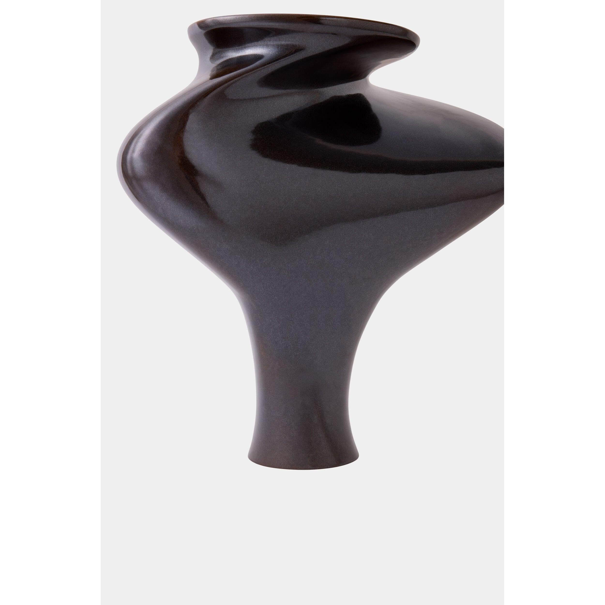 Global Views Tranquility Vase