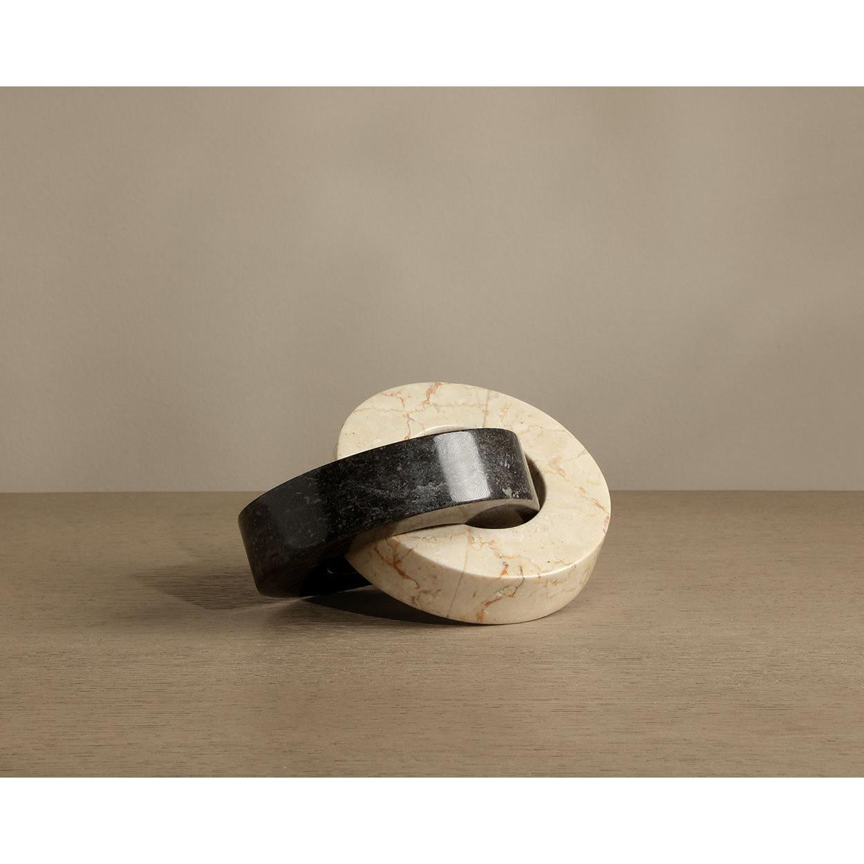 Sunpan Linked Sculpture