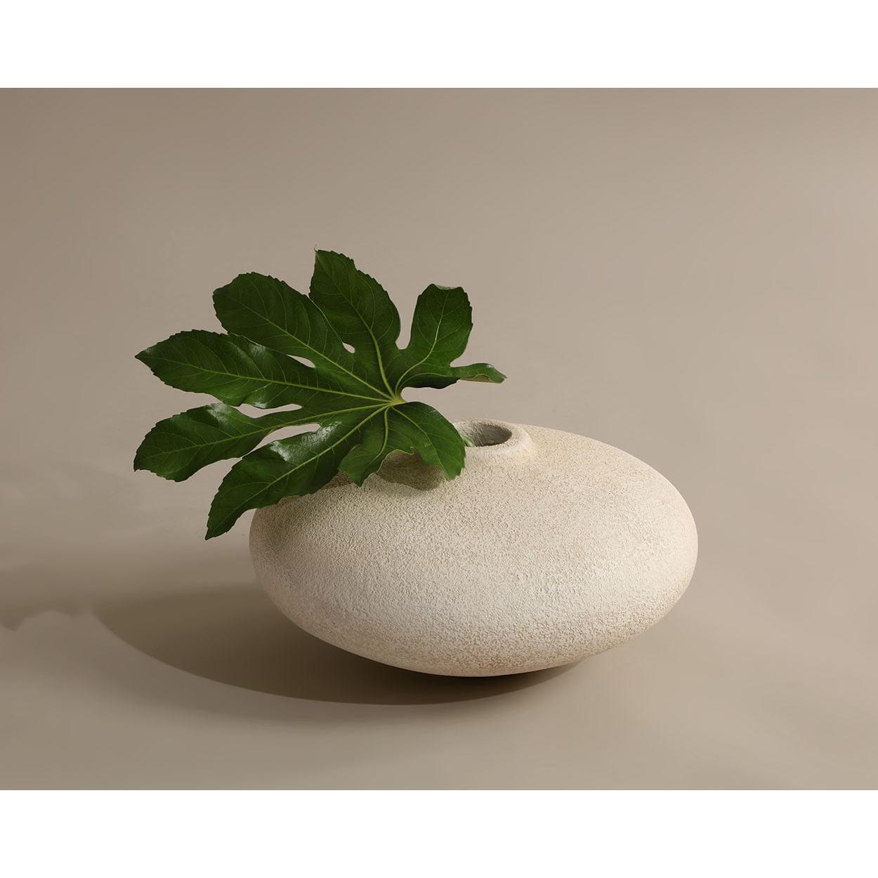 Sunpan Eryne Vase