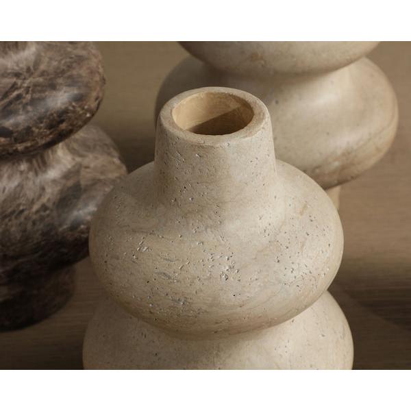 Sunpan Babylon Vase