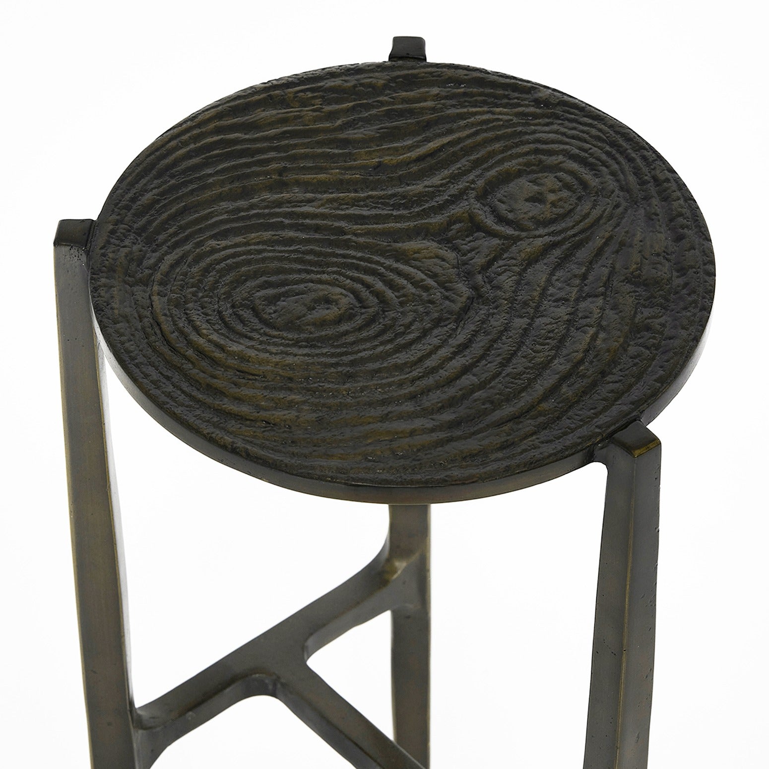 Interlude Ligne Drink Table