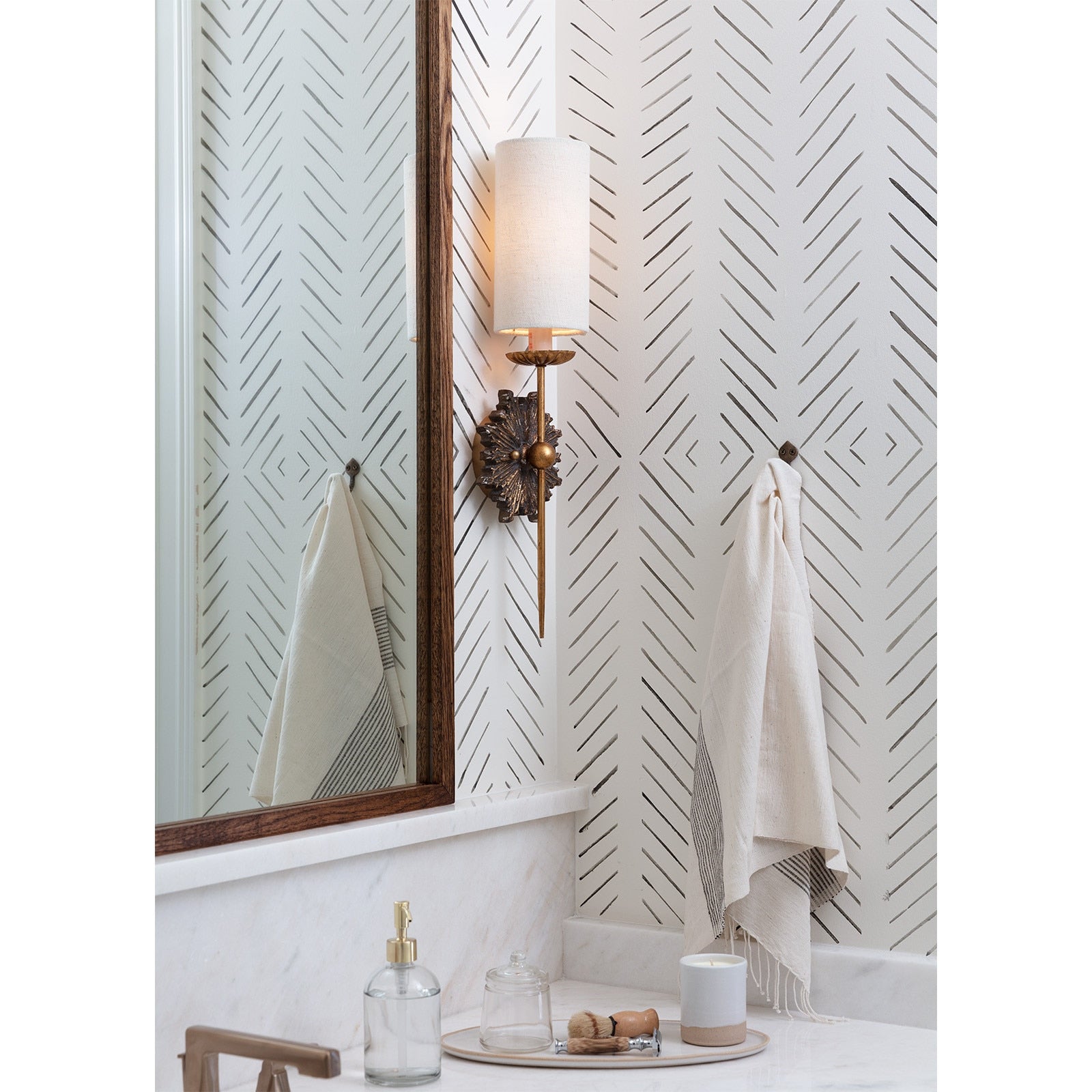 Regina Andrew Louis Sconce