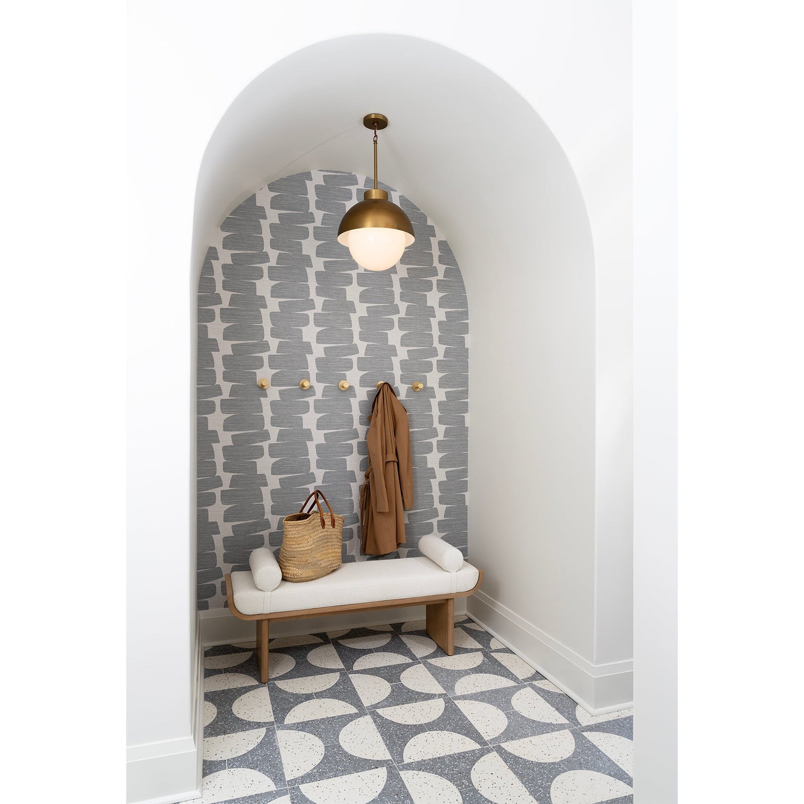 Regina Andrew  Montreux Pendant