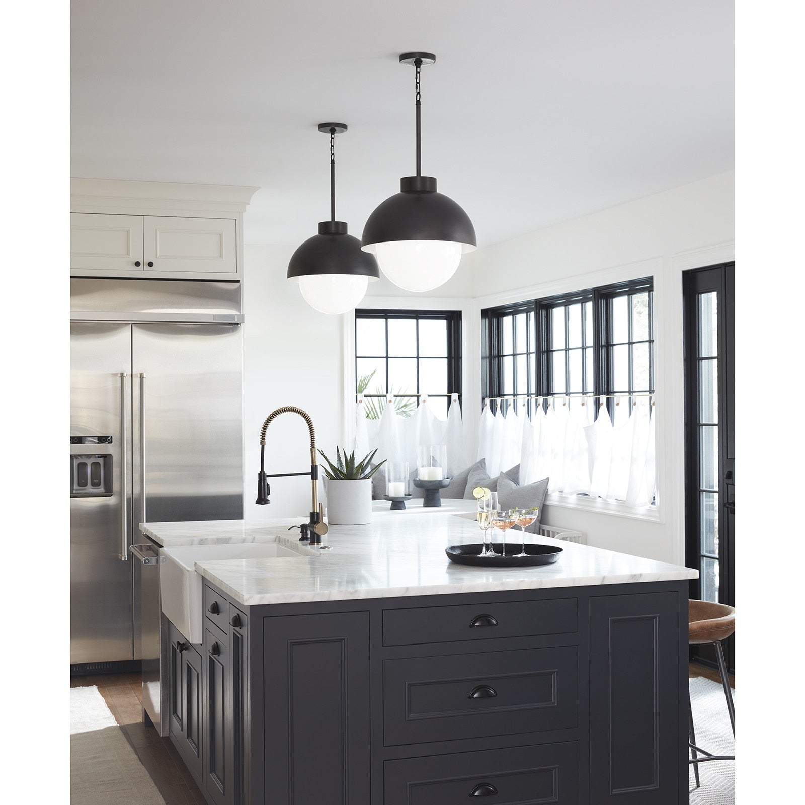 Regina Andrew  Montreux Pendant